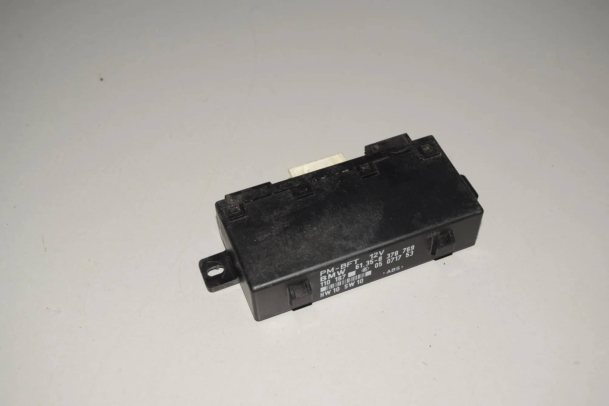 Front Left Door Control Unit – OEM 8378769 · BMW 5 (E39) BMW 5 (E39) 2000