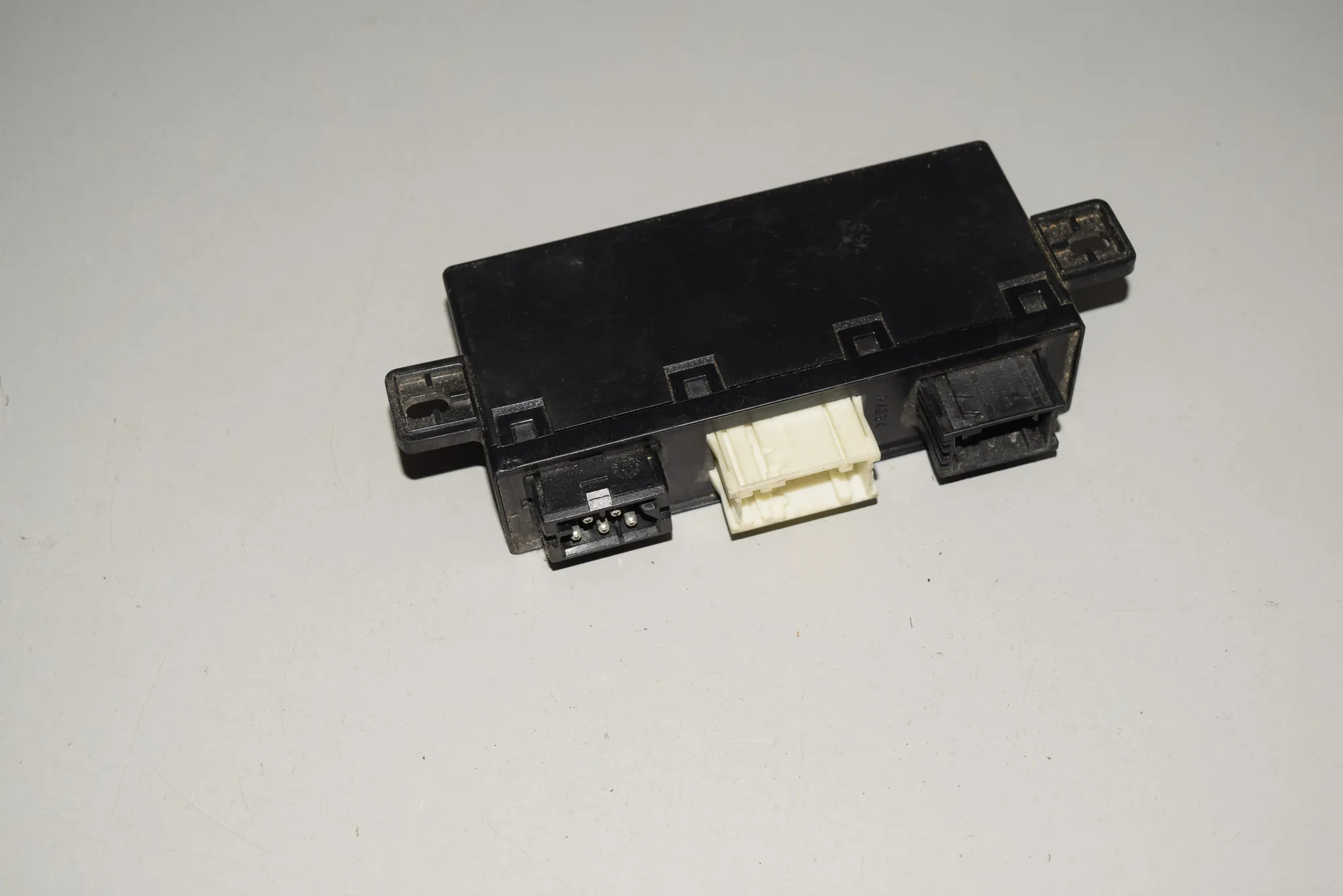Front Left Door Control Unit – OEM 8378769 · BMW 5 (E39) BMW 5 (E39) 2000 – 3