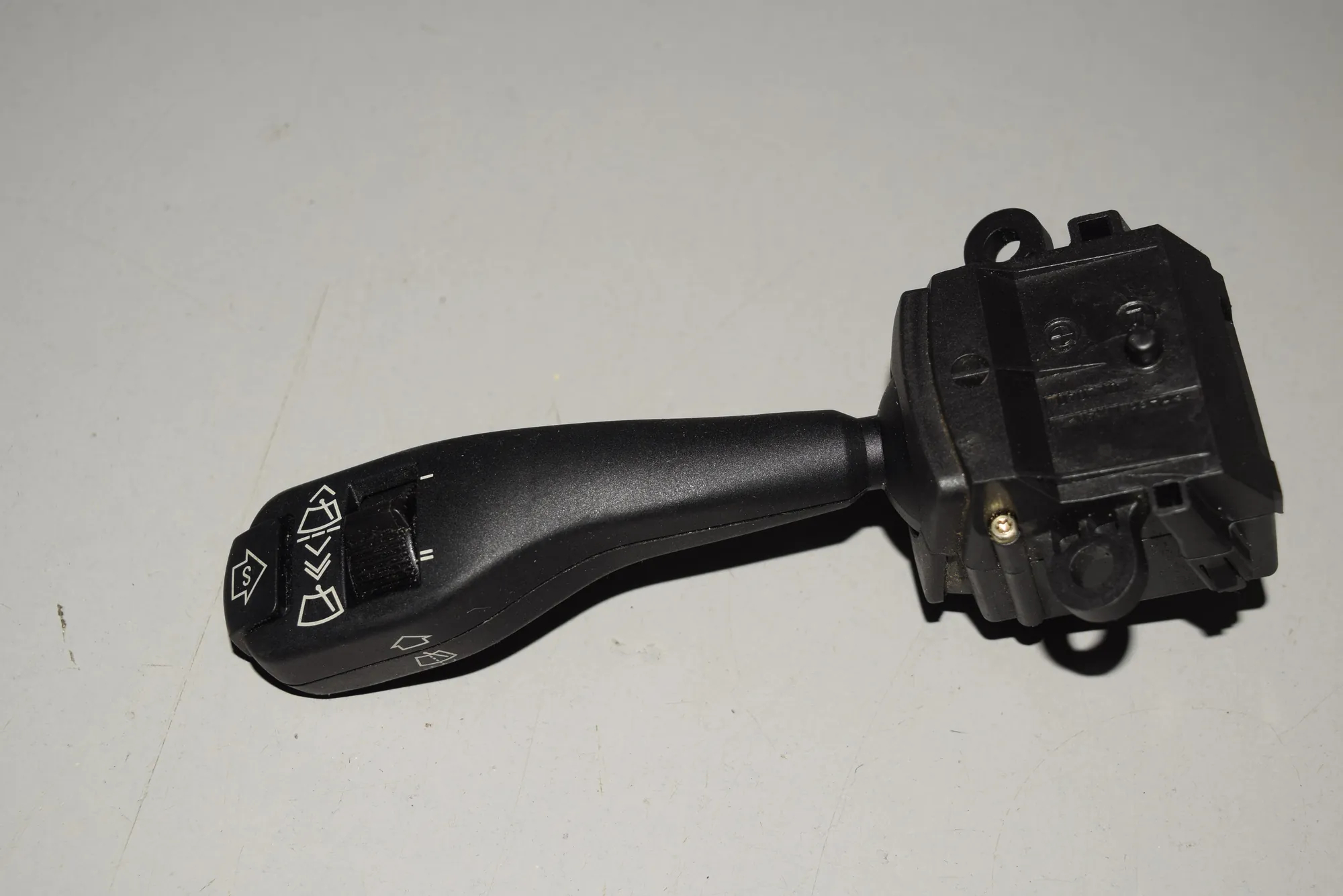 Indicator Wiper Stalk Switch – OEM 8375407 · BMW 5 (E39) BMW 5 (E39) 2000