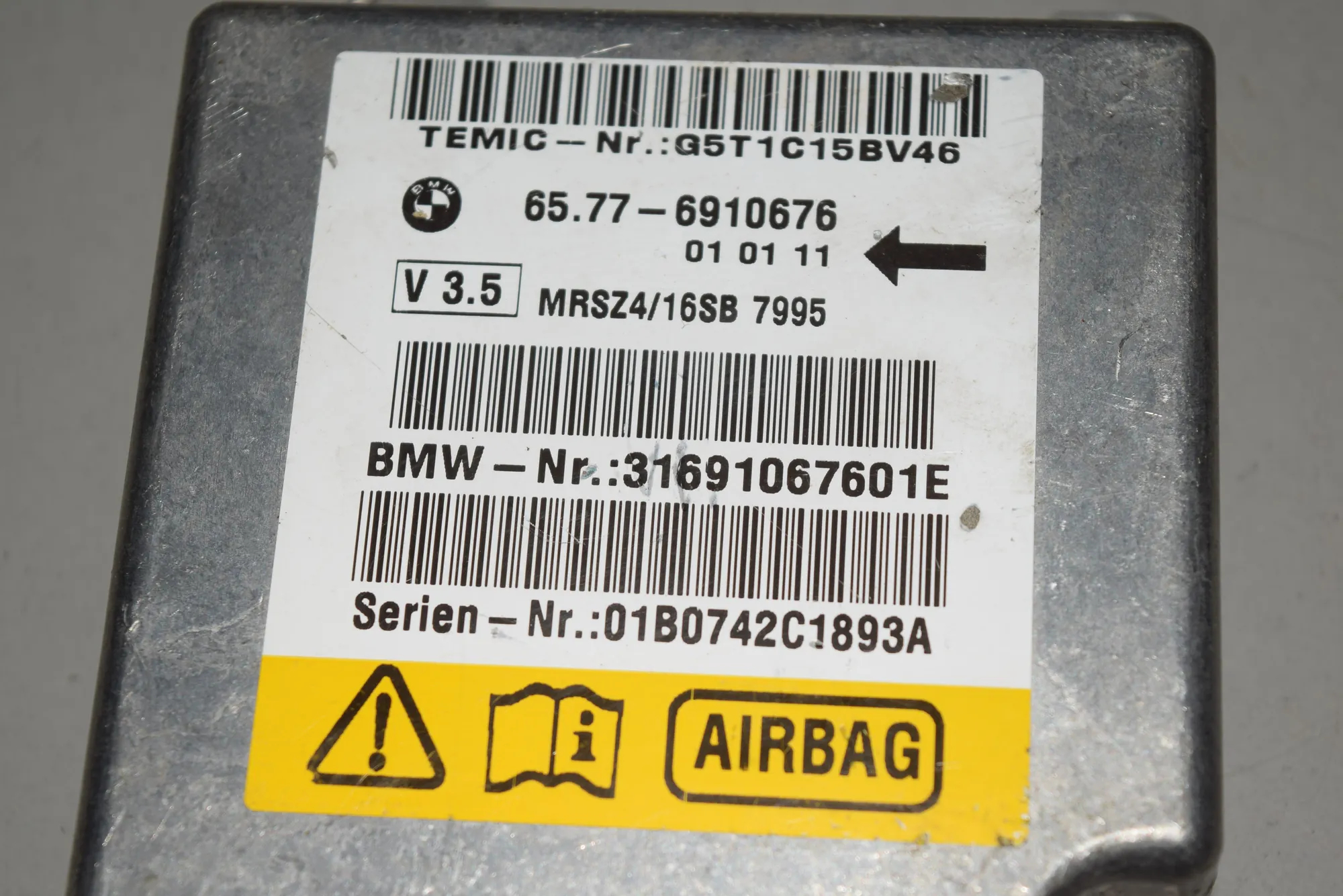 SRS Control Unit – OEM 6910676 · BMW 5 (E39) BMW 5 (E39) 2001 – 5