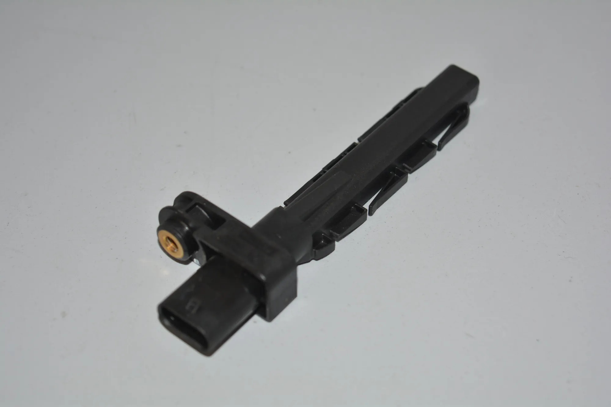 Camshaft Position Sensor – OEM 7805188 · BMW 5 Touring (F11) BMW 5 Touring (F11) 520 d xDrive 2014 – 4