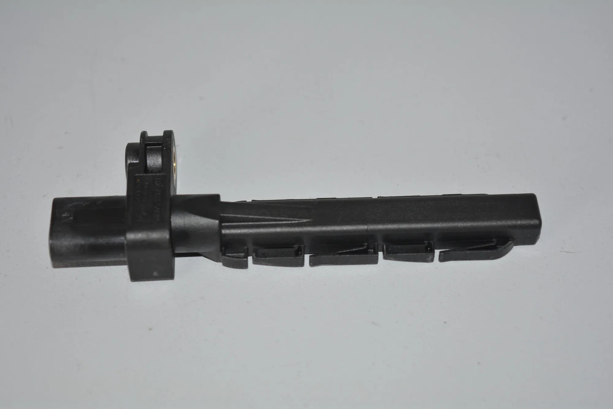 Camshaft Position Sensor – OEM 7805188 · BMW 5 Touring (F11) BMW 5 Touring (F11) 520 d xDrive 2014
