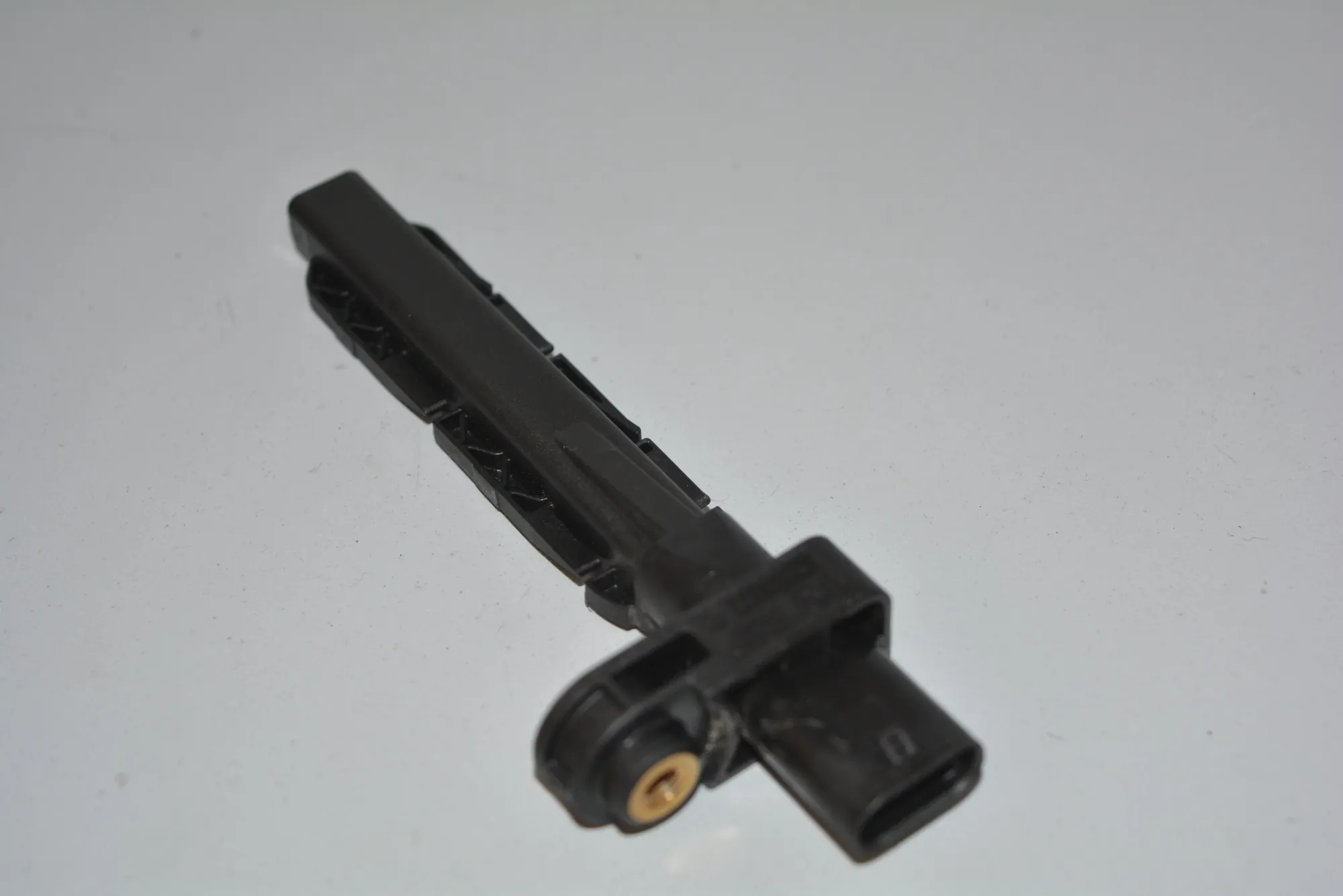 Camshaft Position Sensor – OEM 7805188 · BMW 5 Touring (F11) BMW 5 Touring (F11) 520 d xDrive 2014 – 6