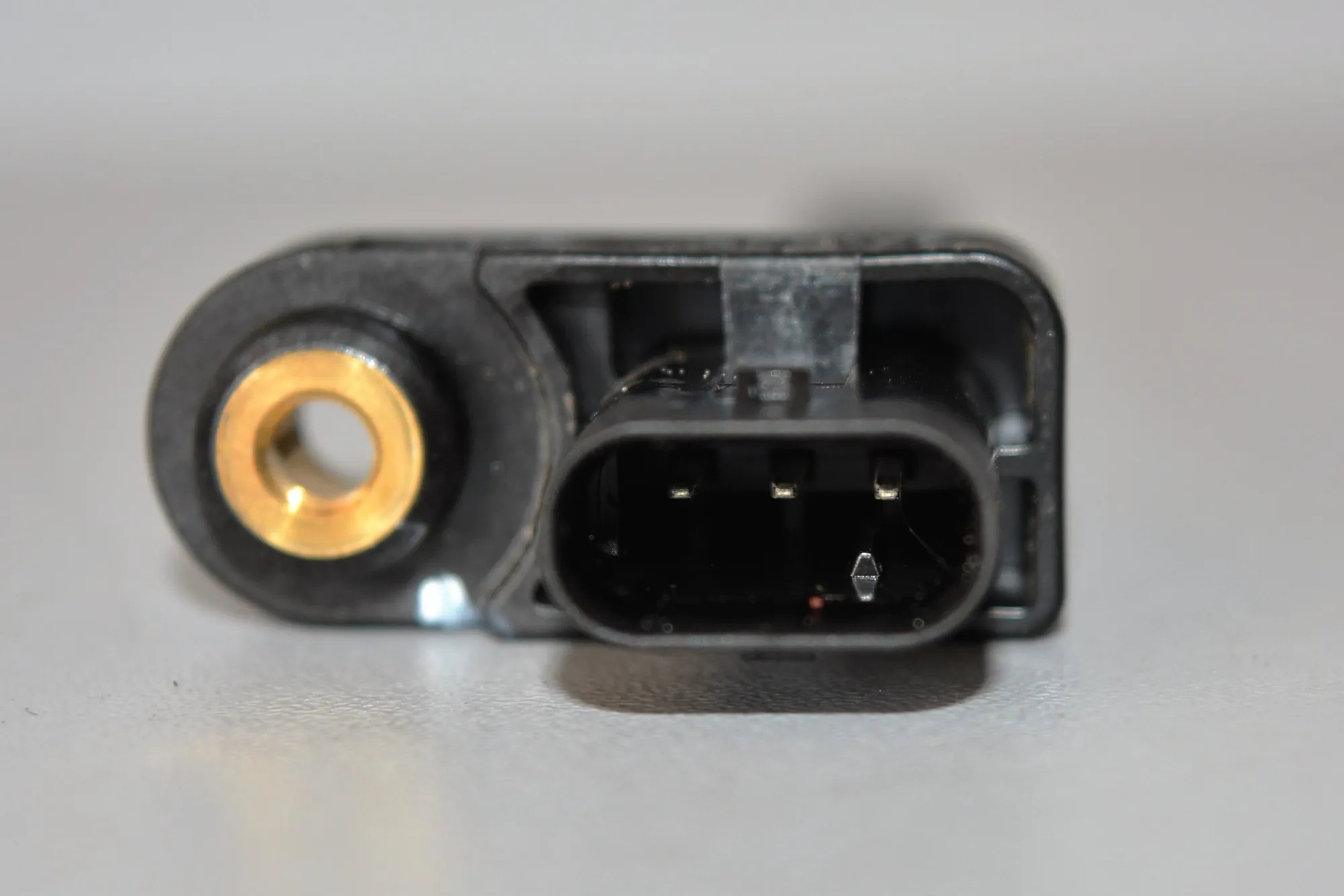 Camshaft Position Sensor – OEM 7805188 · BMW 5 Touring (F11) BMW 5 Touring (F11) 520 d xDrive 2014 – 8