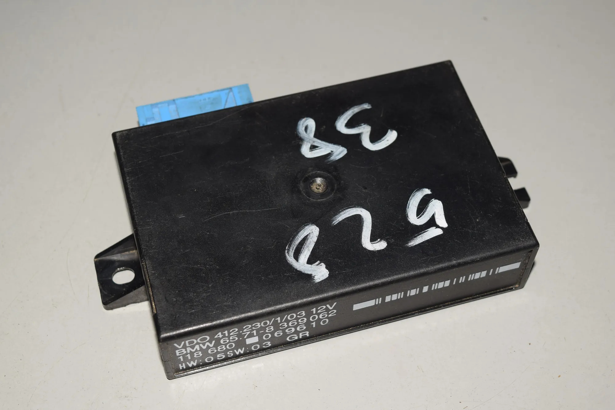 Other Control Units – OEM 8369062 · BMW 5 (E39) BMW 5 (E39) 528 i 1998