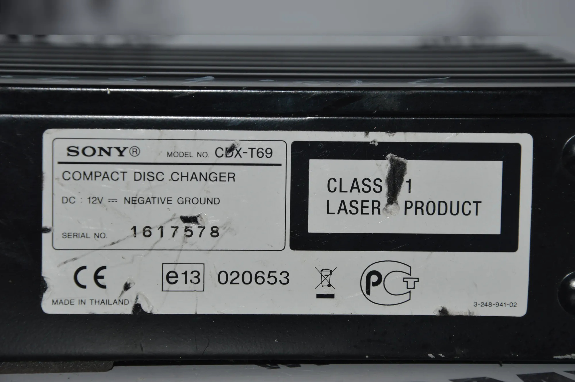 CD Changer · BMW 3 (E46) BMW 3 (E46) 318 i 2002 – 4