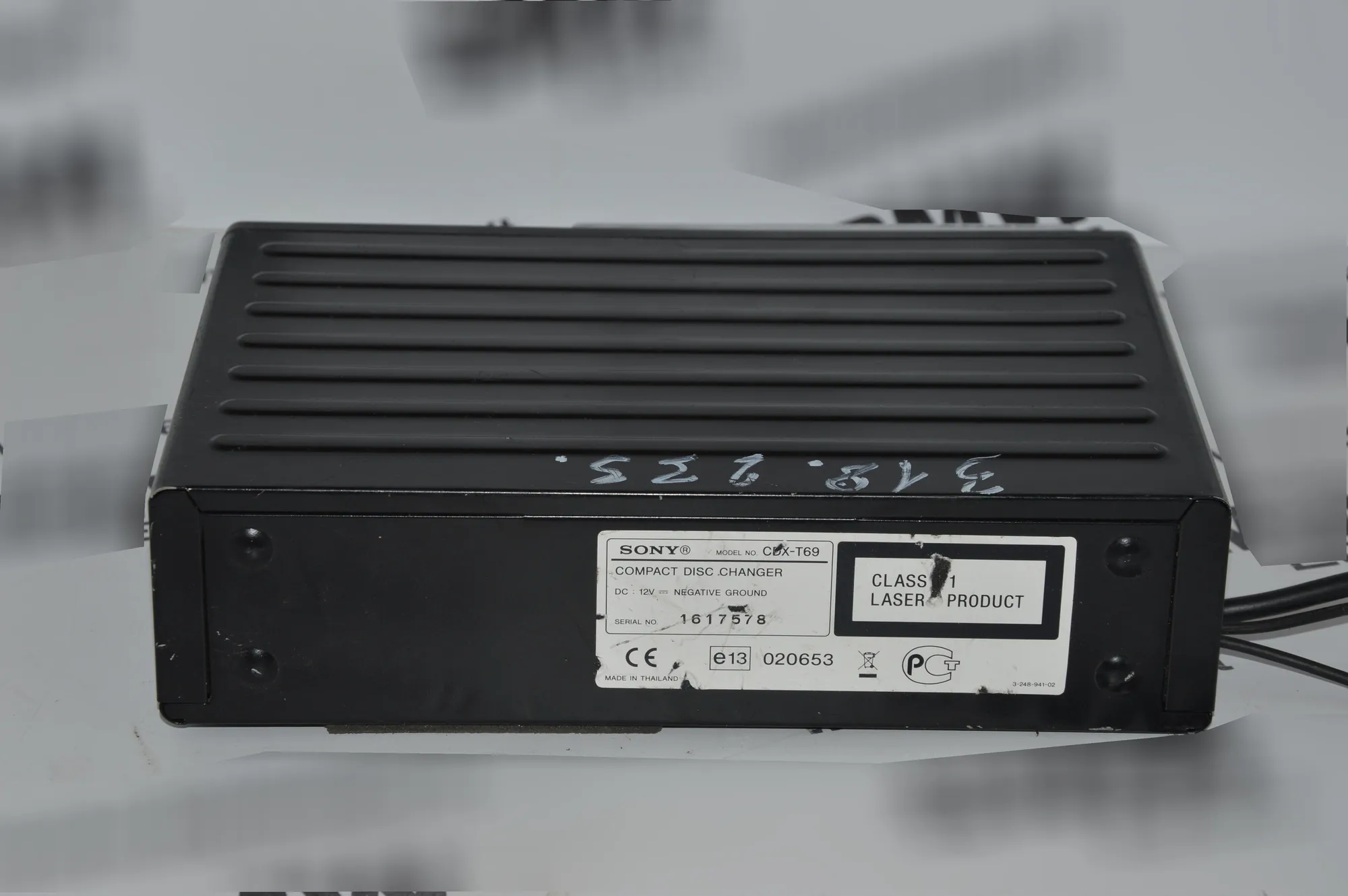 CD Changer · BMW 3 (E46) BMW 3 (E46) 318 i 2002 – 5