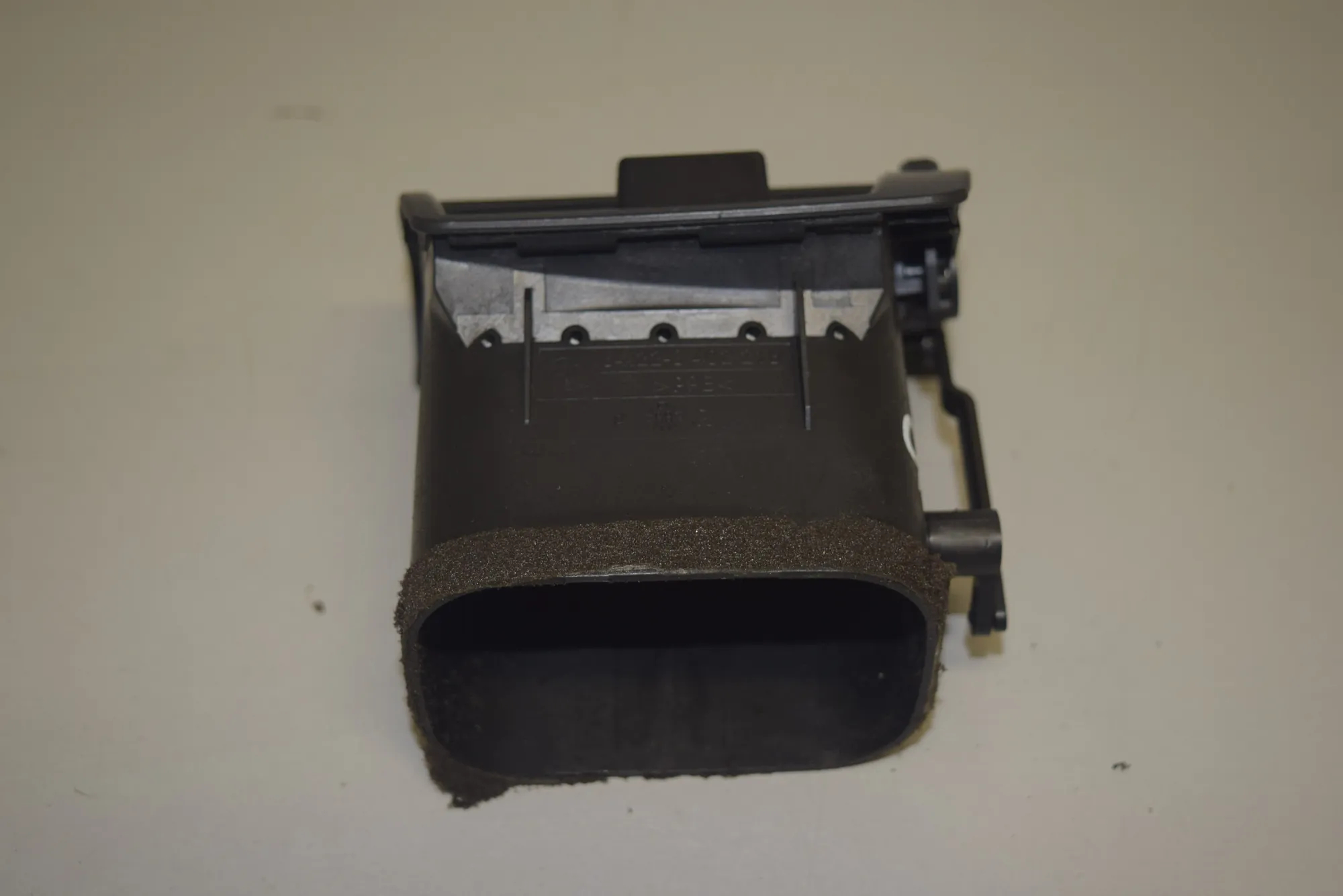 Dashboard Air Vents – OEM 8402216 · BMW X5 (E53) BMW X5 (E53) 2000 – 2