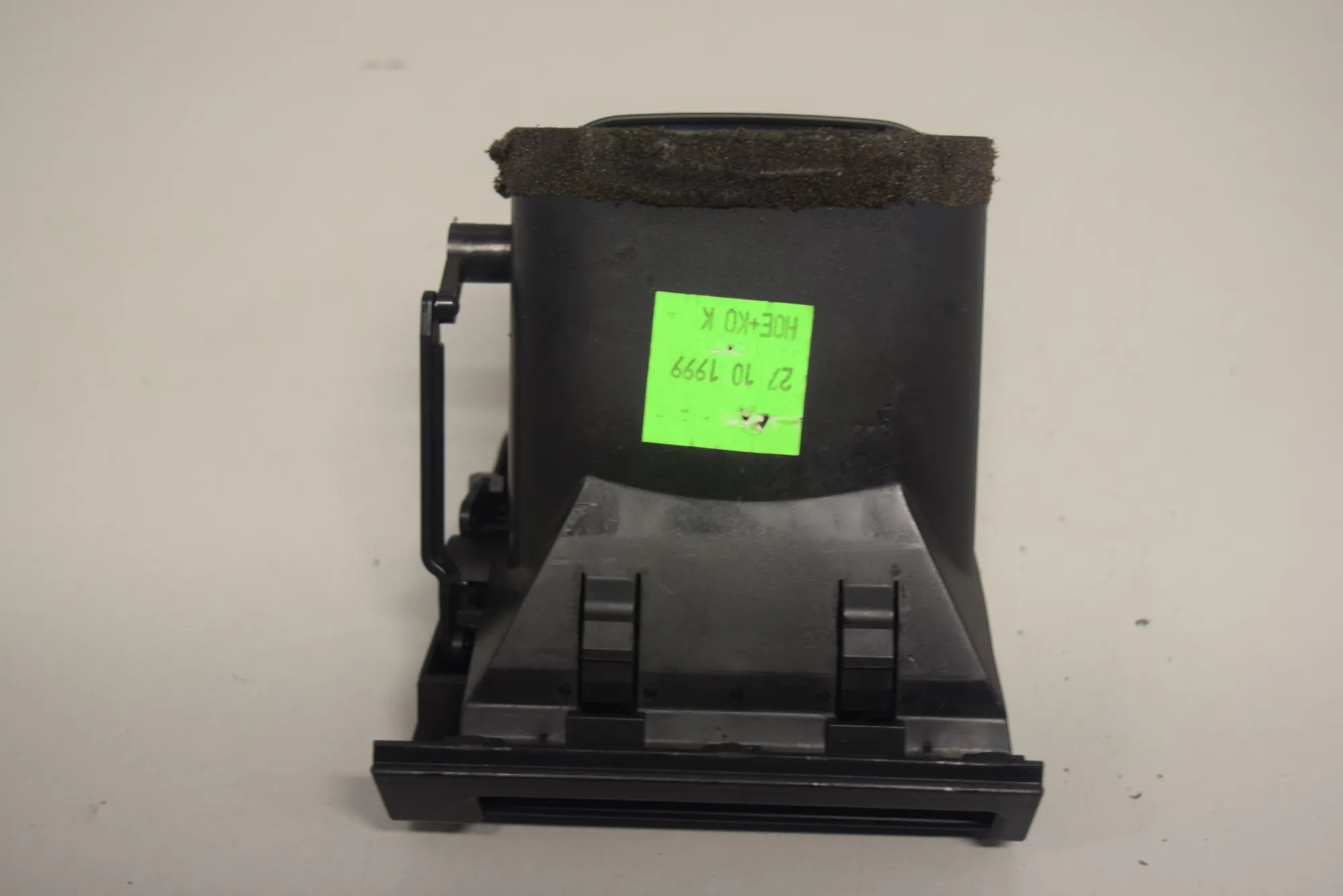 Dashboard Air Vents – OEM 8402215 · BMW X5 (E53) BMW X5 (E53) 2000 – 3