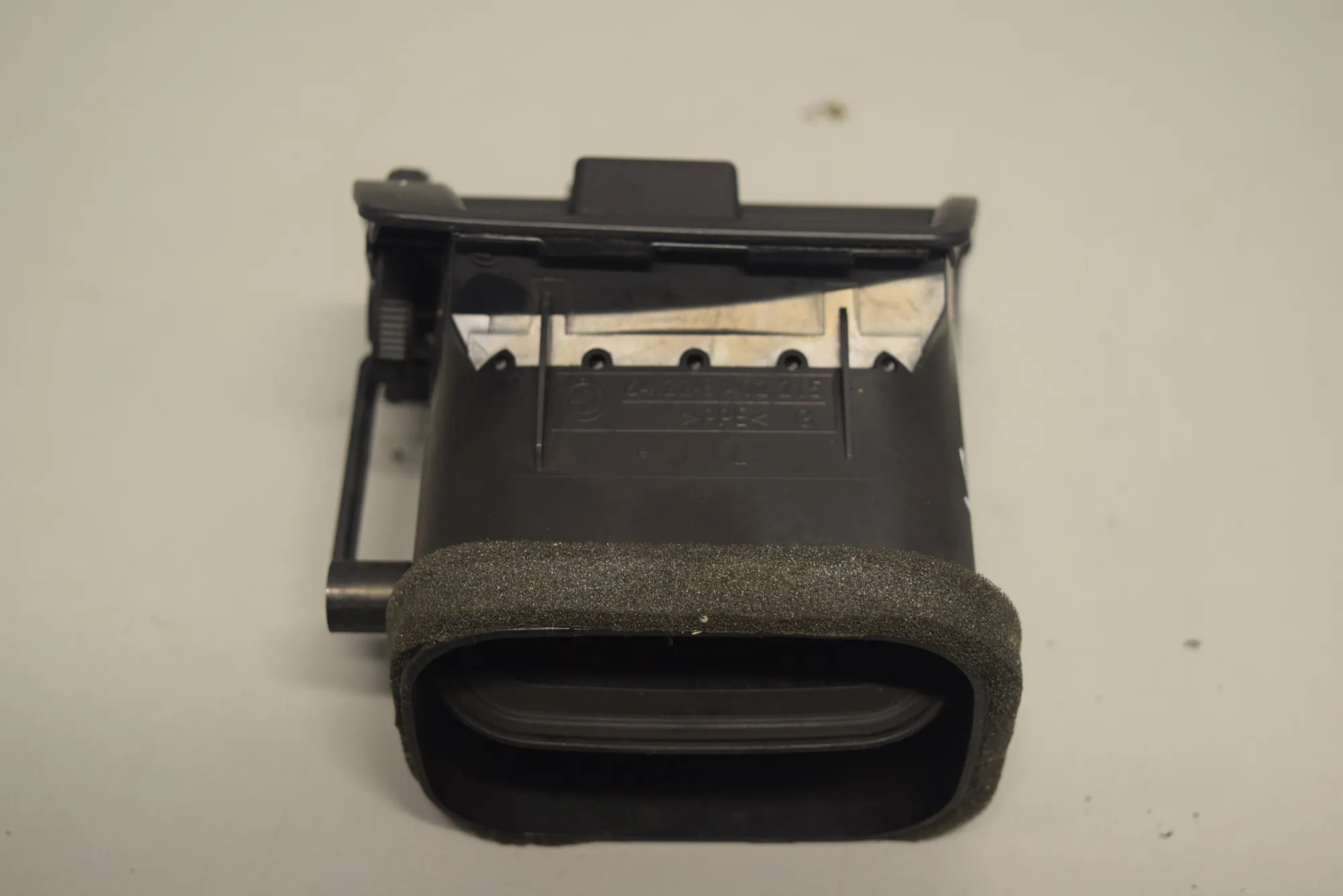 Dashboard Air Vents – OEM 8402215 · BMW X5 (E53) BMW X5 (E53) 2000 – 2