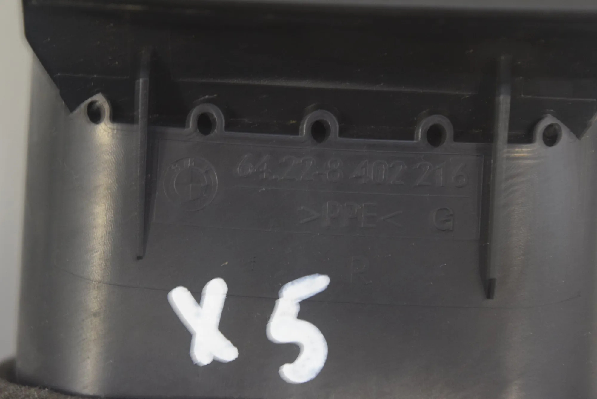 Dashboard Air Vents – OEM 8402216 · BMW X5 (E53) BMW X5 (E53) 2000 – 4