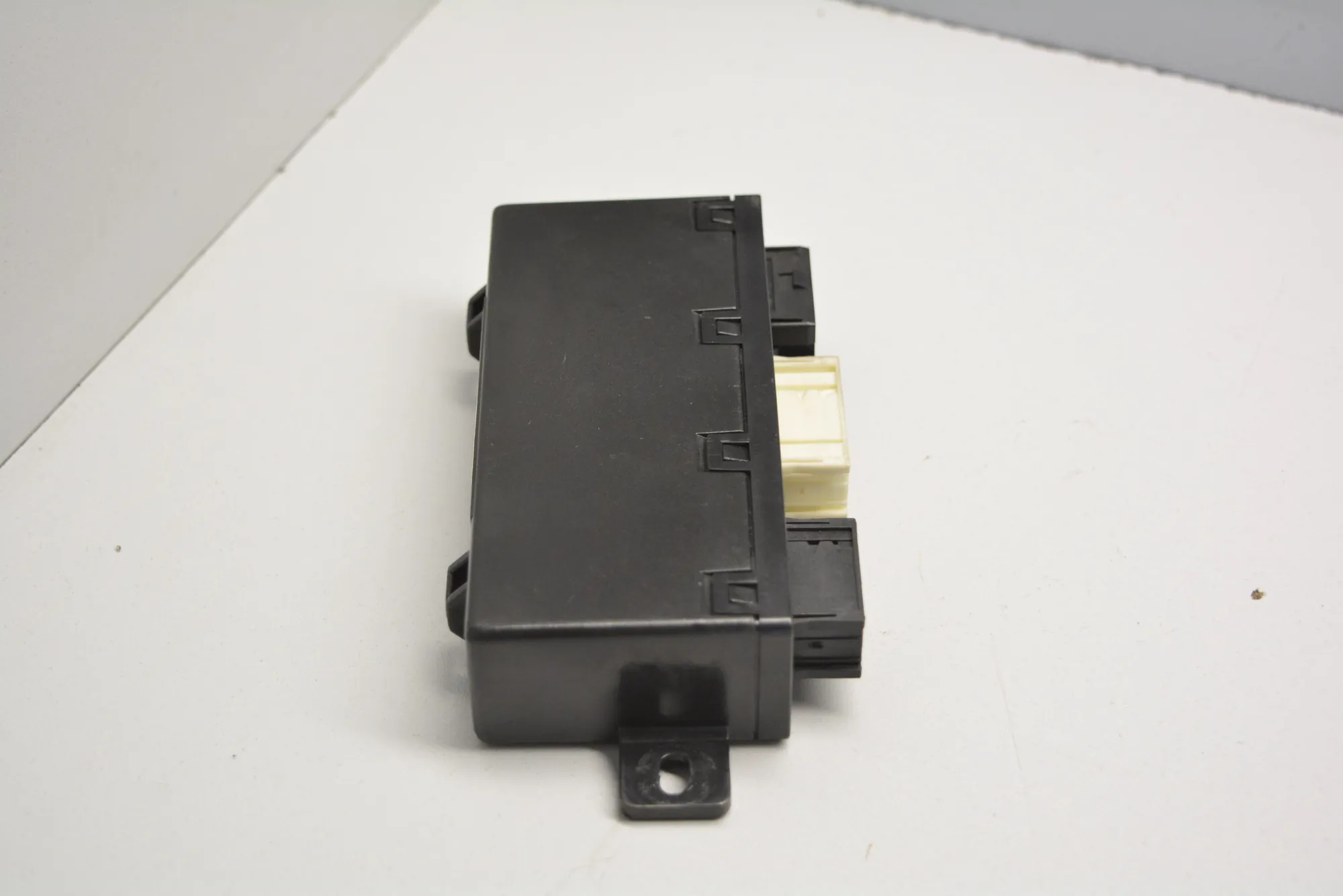 Rear Left Door Control Unit – OEM 8378773 · BMW 5 (E39) 530 d 1999 – 4