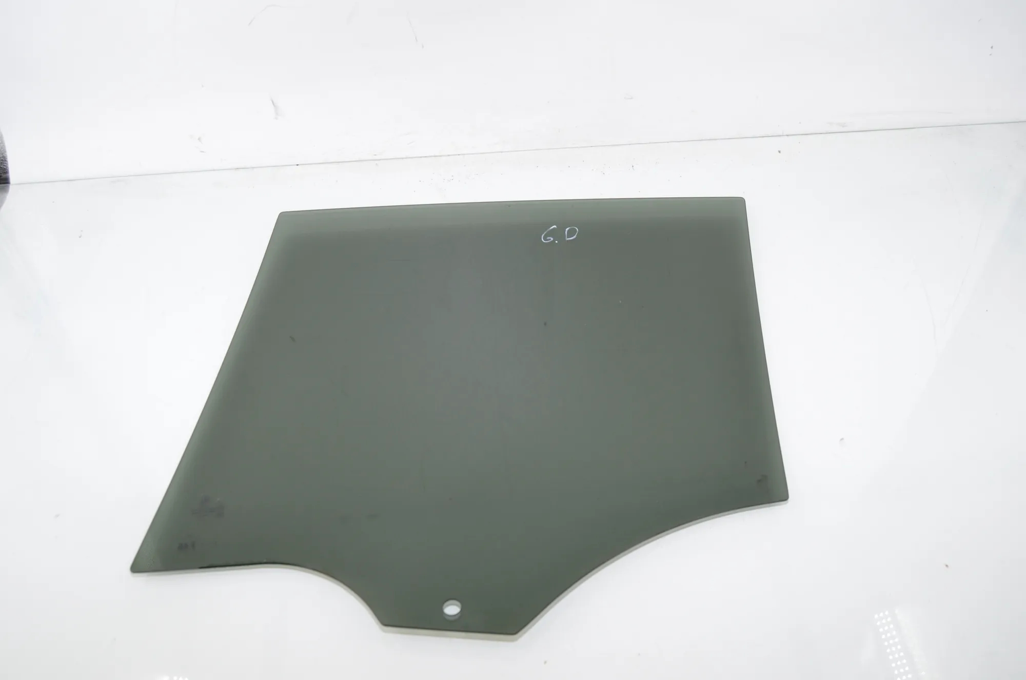 Rear Right Door Window – OEM 7405710 · BMW 2 Gran Tourer (F46) 216 i 2018 – 3