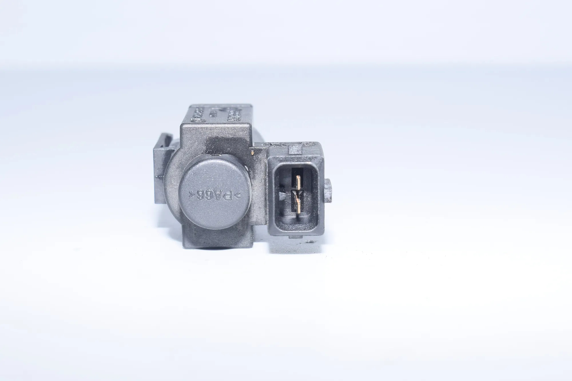 Solenoid Valve – OEM 1742712 · BMW 5 (E39) 530 d 1999 – 5