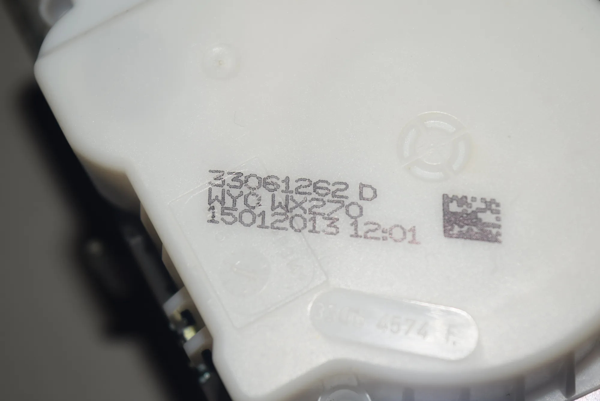 Rear Left Seatbelt – OEM 7285867 · BMW X6 (E71, E72) BMW X6 (E71, E72) 2009 – 2