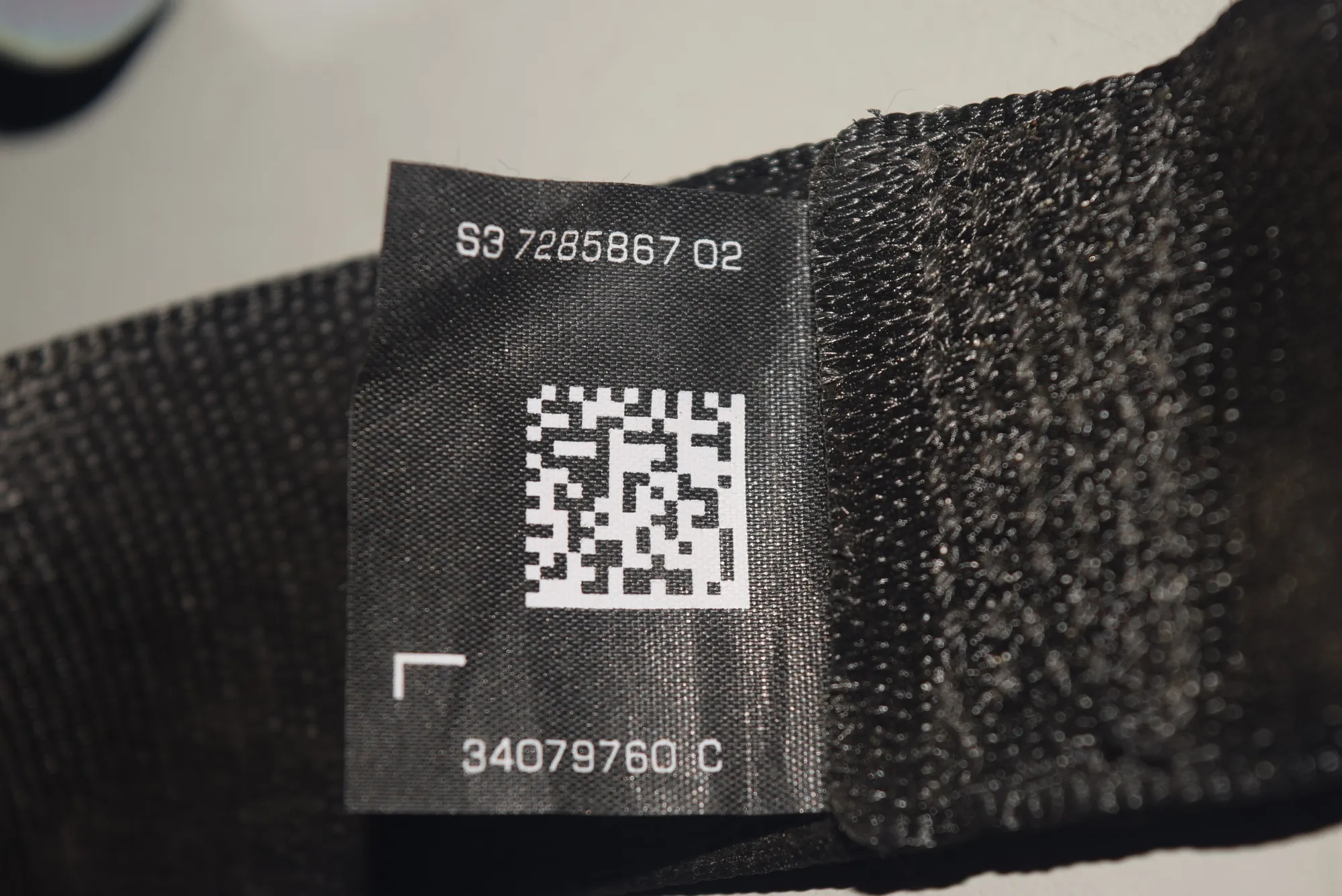 Rear Left Seatbelt – OEM 7285867 · BMW X6 (E71, E72) BMW X6 (E71, E72) 2009 – 5