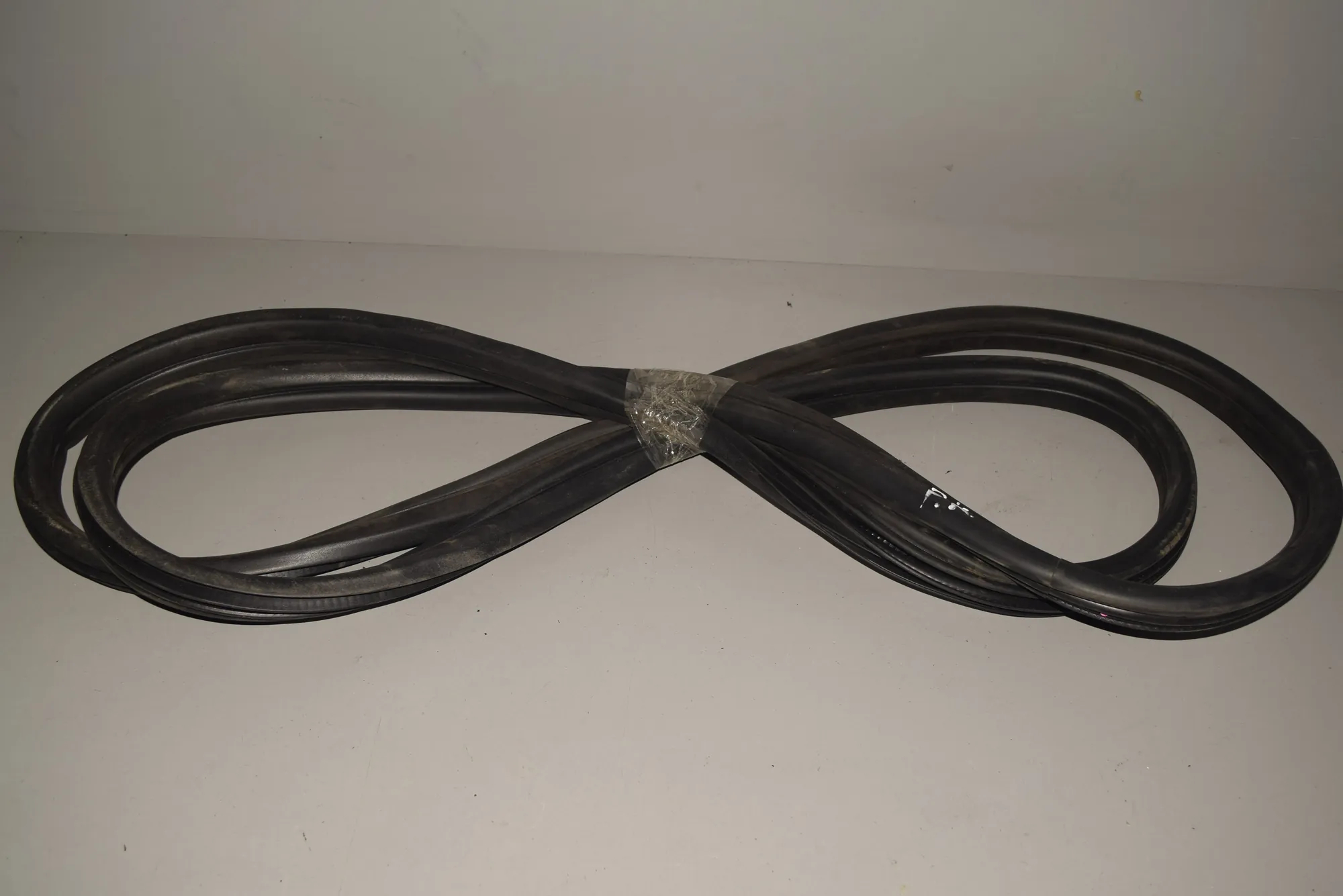 Front Left Door Seal Rubber · BMW X6 (E71, E72) BMW X6 (E71, E72) 2009 – 2