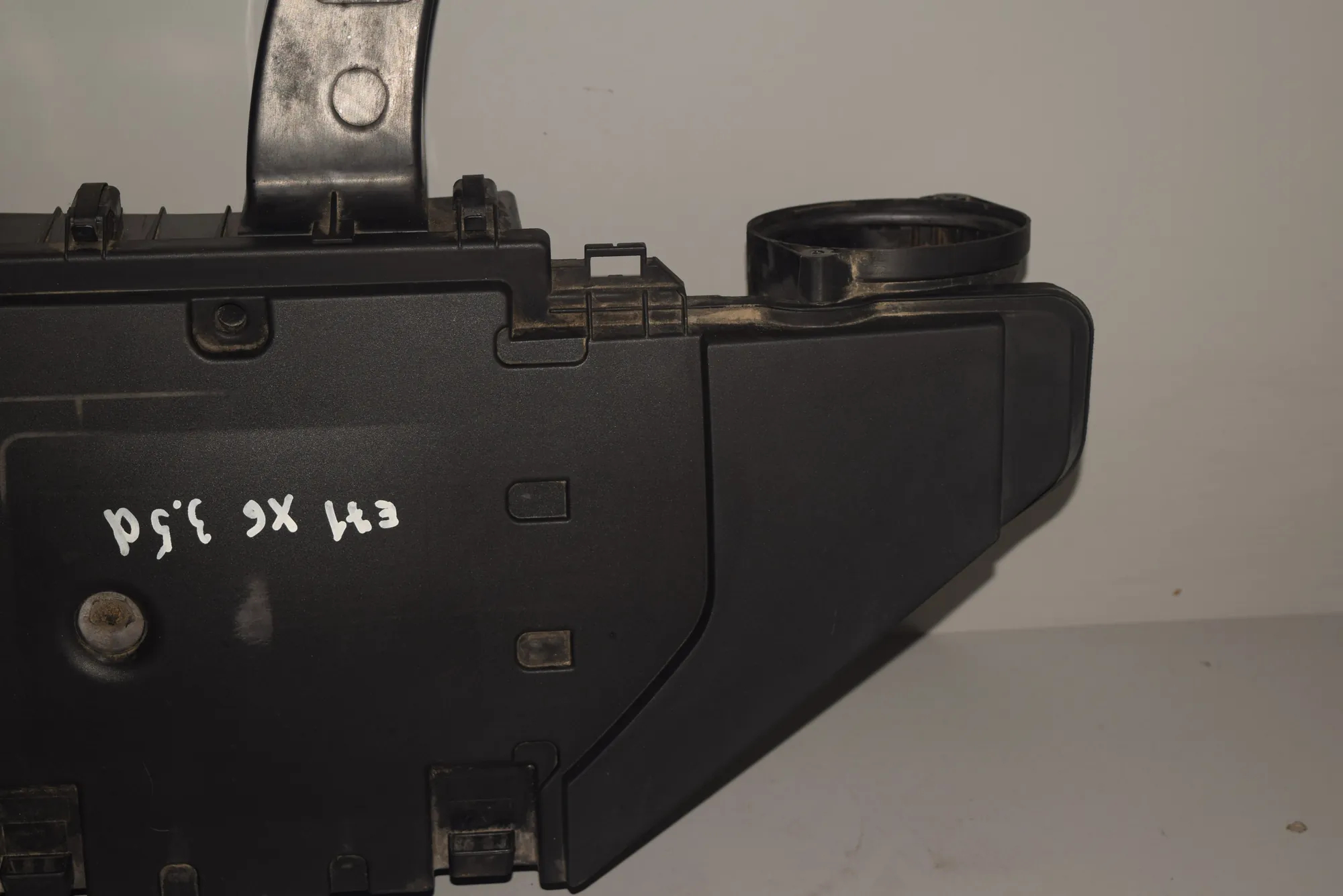 Air Filter Box – OEM 7798340 · BMW X6 (E71, E72) BMW X6 (E71, E72) 2009 – 6