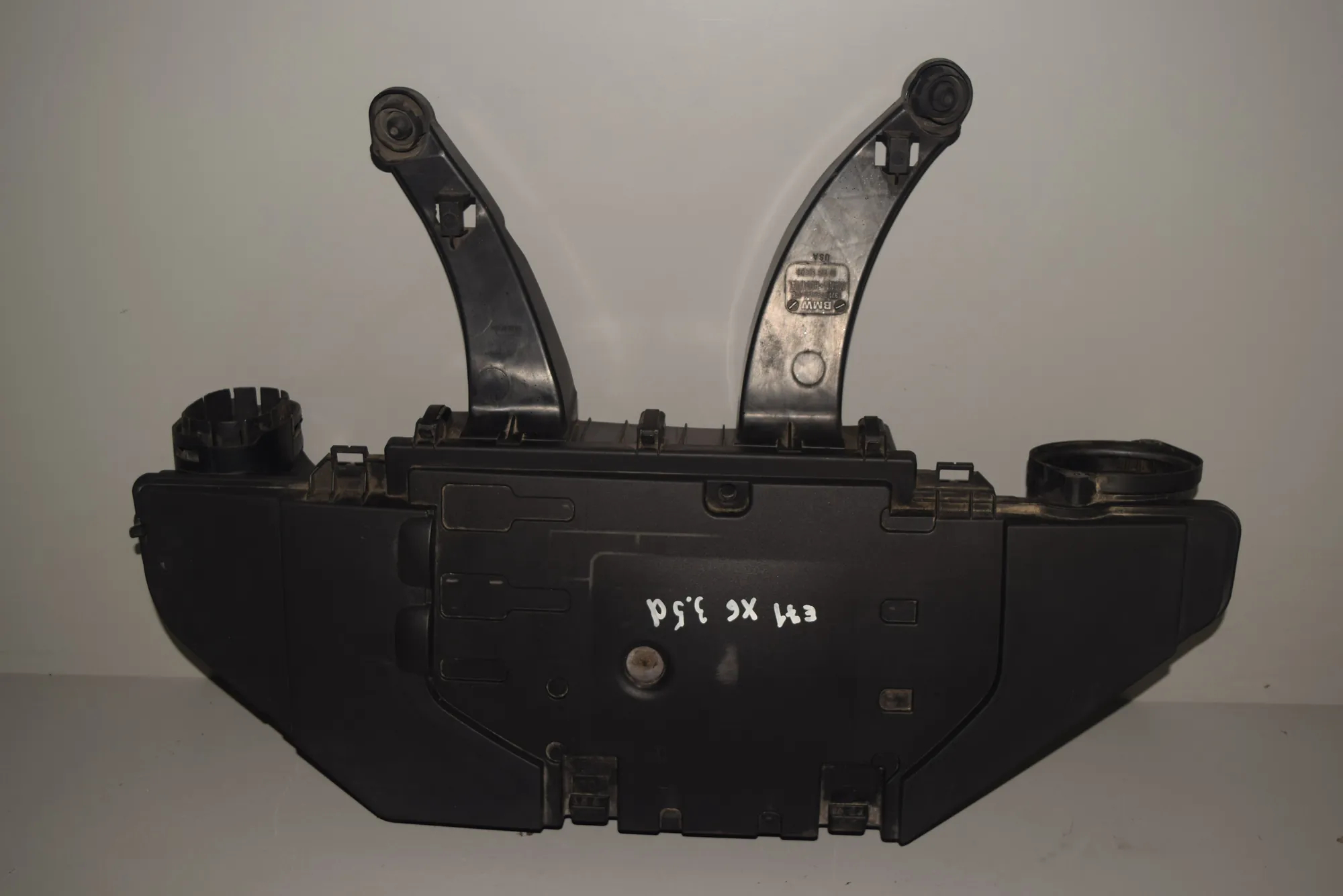 Air Filter Box – OEM 7798340 · BMW X6 (E71, E72) BMW X6 (E71, E72) 2009 – 4