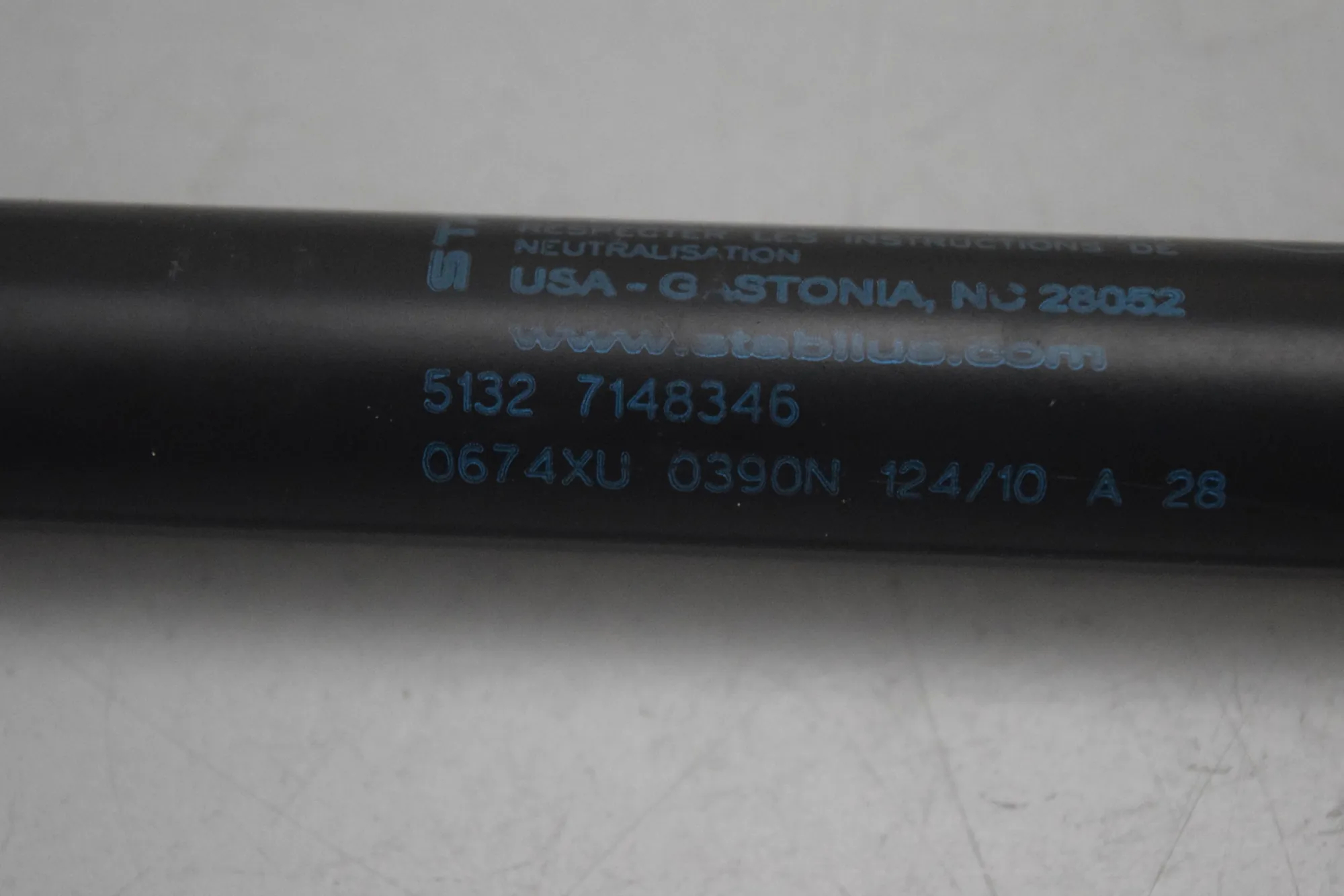 Front Left Bonnet Strut – OEM 7148346 · BMW X6 (E71, E72) BMW X6 (E71, E72) 2009 – 2