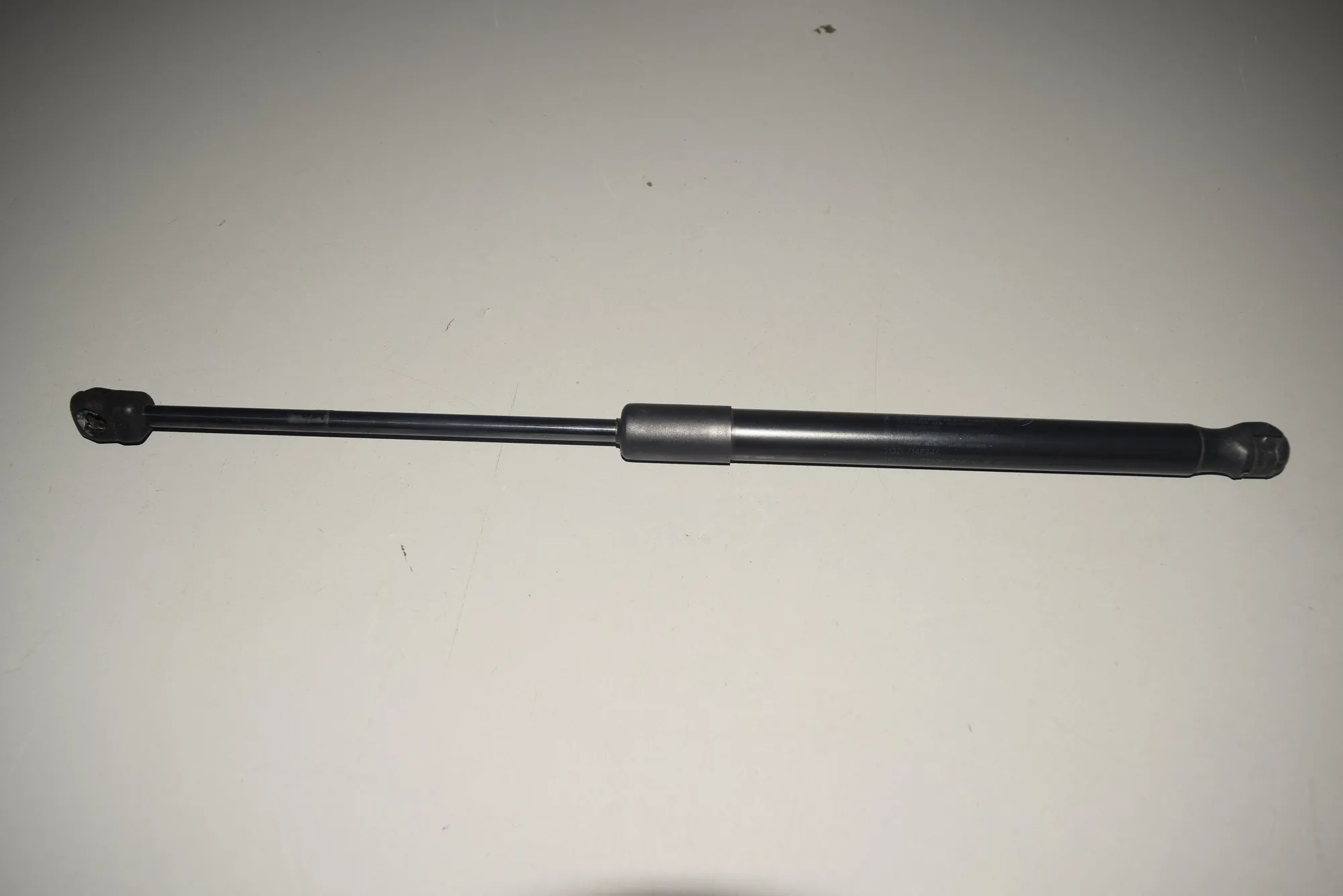 Front Right Bonnet Strut – OEM 7148346 · BMW X6 (E71, E72) BMW X6 (E71, E72) 2009