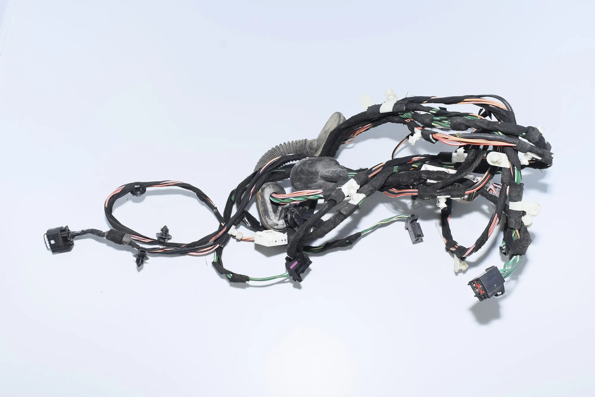 Cable Harness – OEM YMN500330A · LAND ROVER RANGE ROVER SPORT (L320) 2.7 D 4x4 2006 – 2