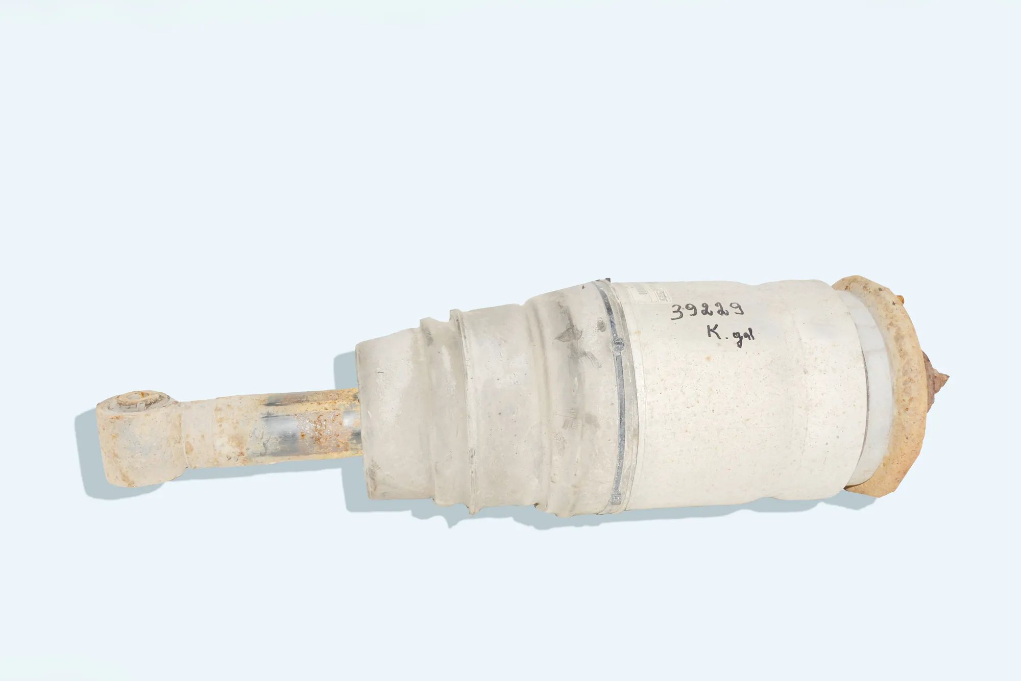 Rear Left Shock Absorber – OEM 3496895 · LAND ROVER RANGE ROVER SPORT (L320) 2.7 D 4x4 2006 – 2