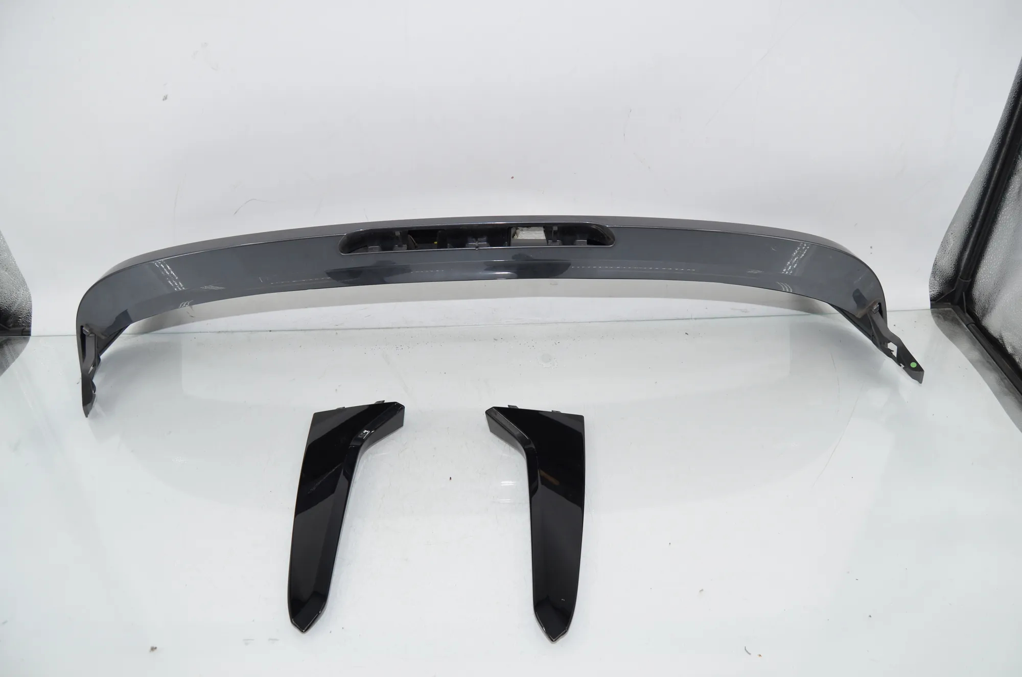 Tailgate Bootlid Spoiler – OEM 7349464 · BMW 2 Gran Tourer (F46) 216 i 2018