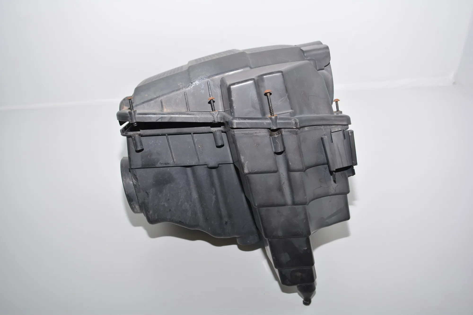 Air Filter Box – OEM PHB000498 · LAND ROVER RANGE ROVER SPORT (L320) 2.7 D 4x4 2006 – 2