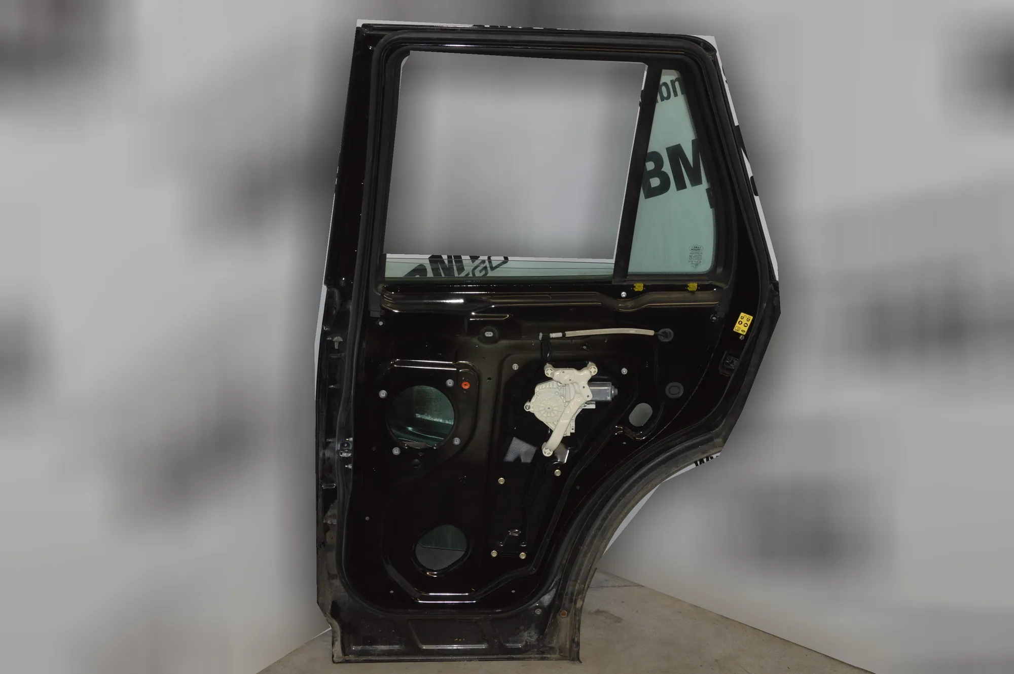 Rear Right Door · LAND ROVER RANGE ROVER SPORT (L320) 2.7 D 4x4 2006