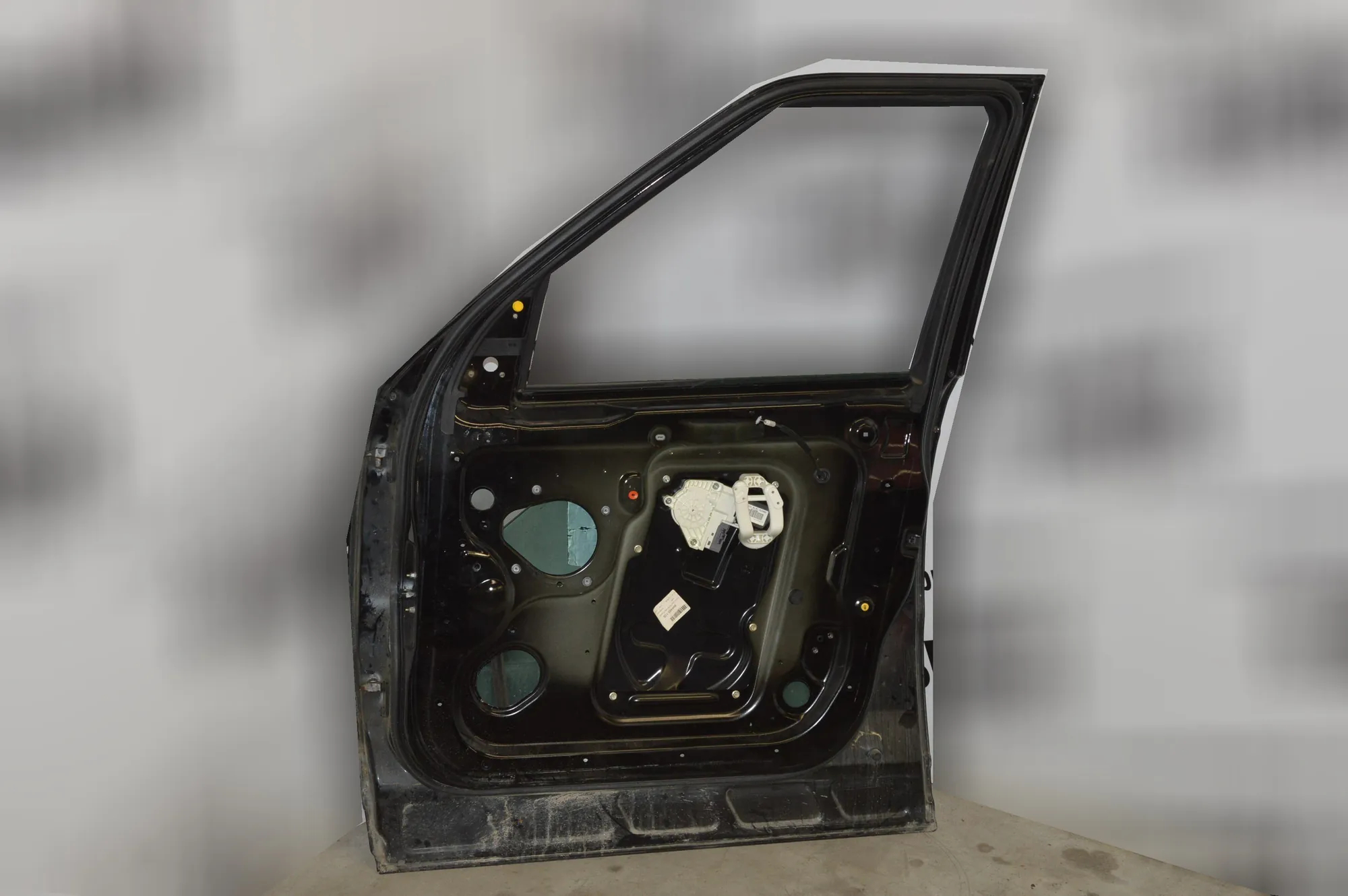 Front Right Door · LAND ROVER RANGE ROVER SPORT (L320) 2.7 D 4x4 2006 – 2