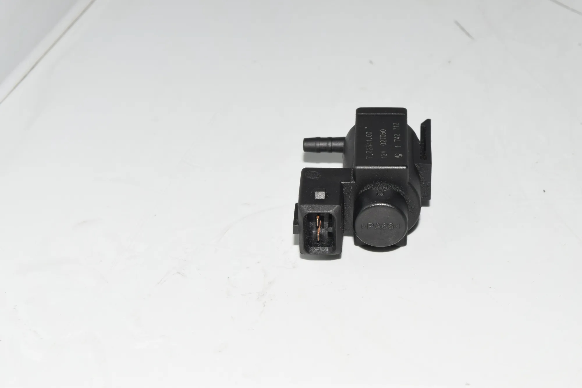 Solenoid Valve – OEM 1742712 · BMW 5 (E39) 530 d 2002 – 3