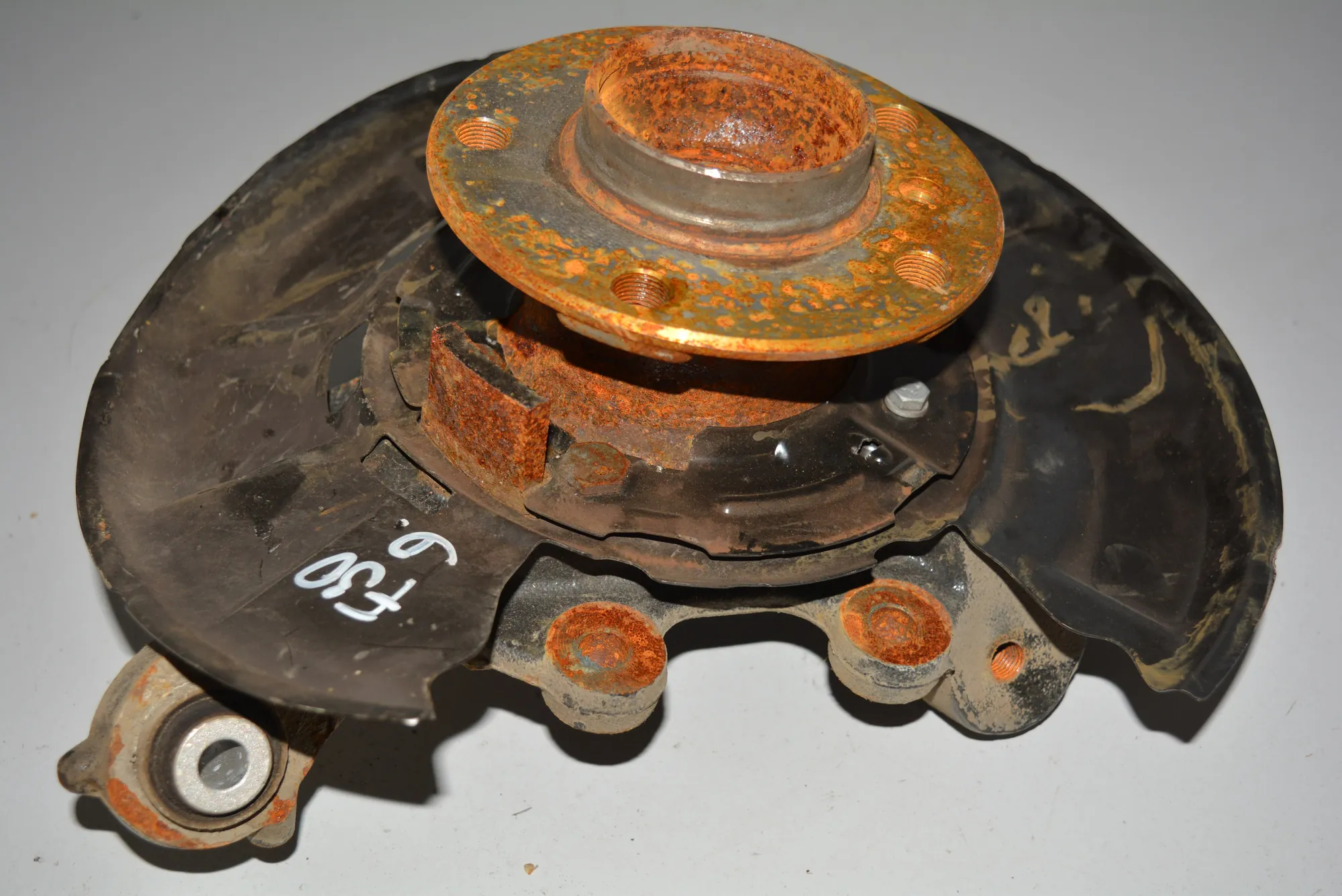 Rear Right Wheel Hub · BMW 3 (F30, F80) BMW 3 (F30, F80) 320 d xDrive 2013 – 3