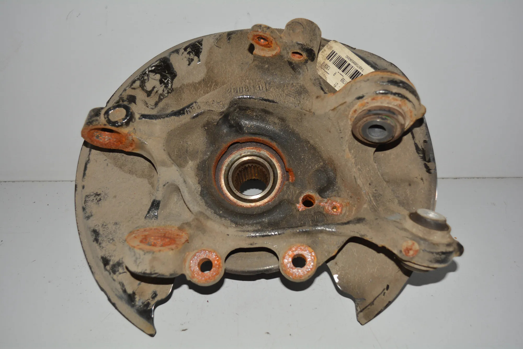 Rear Right Wheel Hub · BMW 3 (F30, F80) BMW 3 (F30, F80) 320 d xDrive 2013