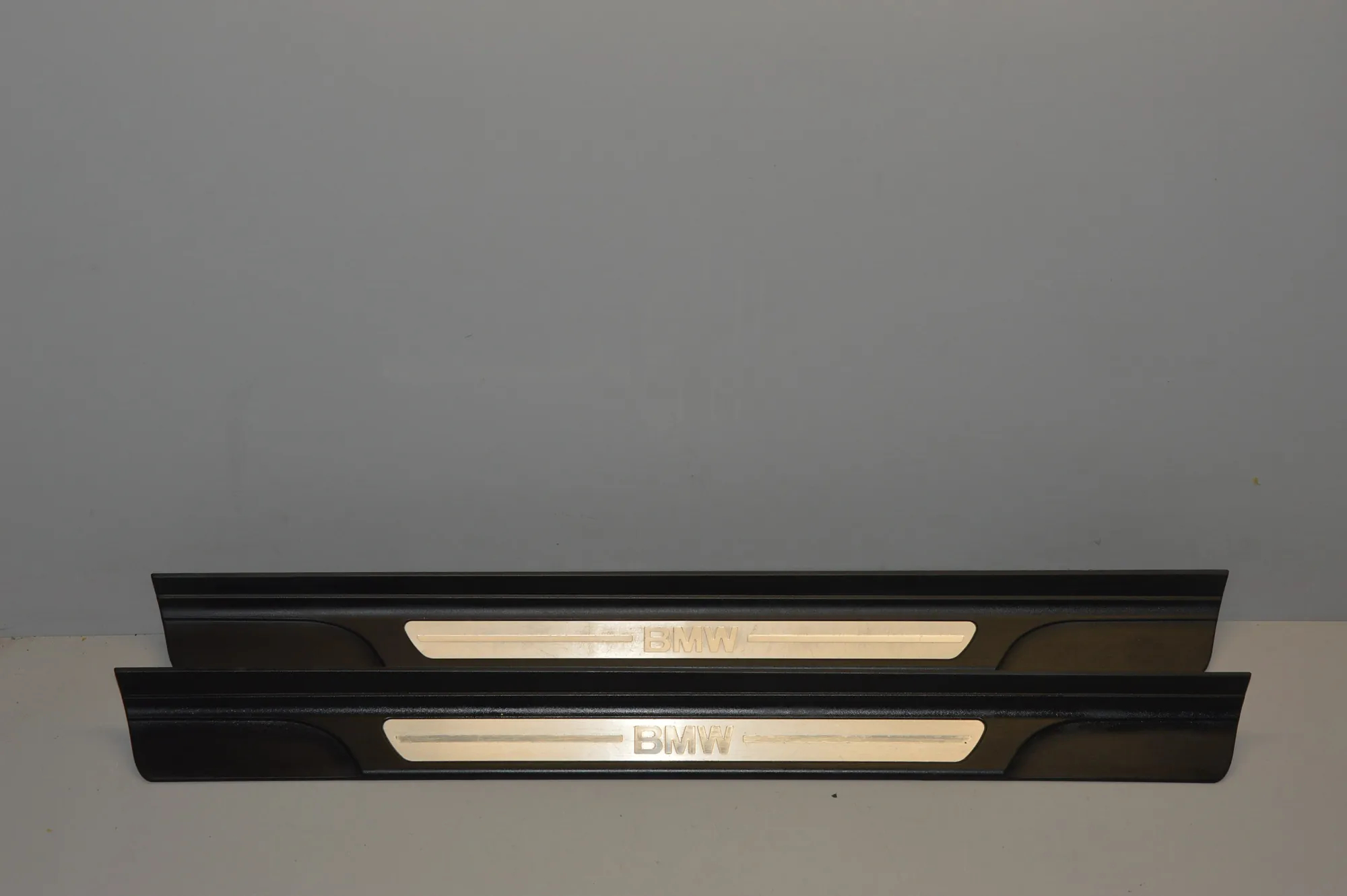 Door Sill Trim Kit – OEM 82041138204114 · BMW 3 Coupe (E46) BMW 3 Coupe (E46) 2001 – 2