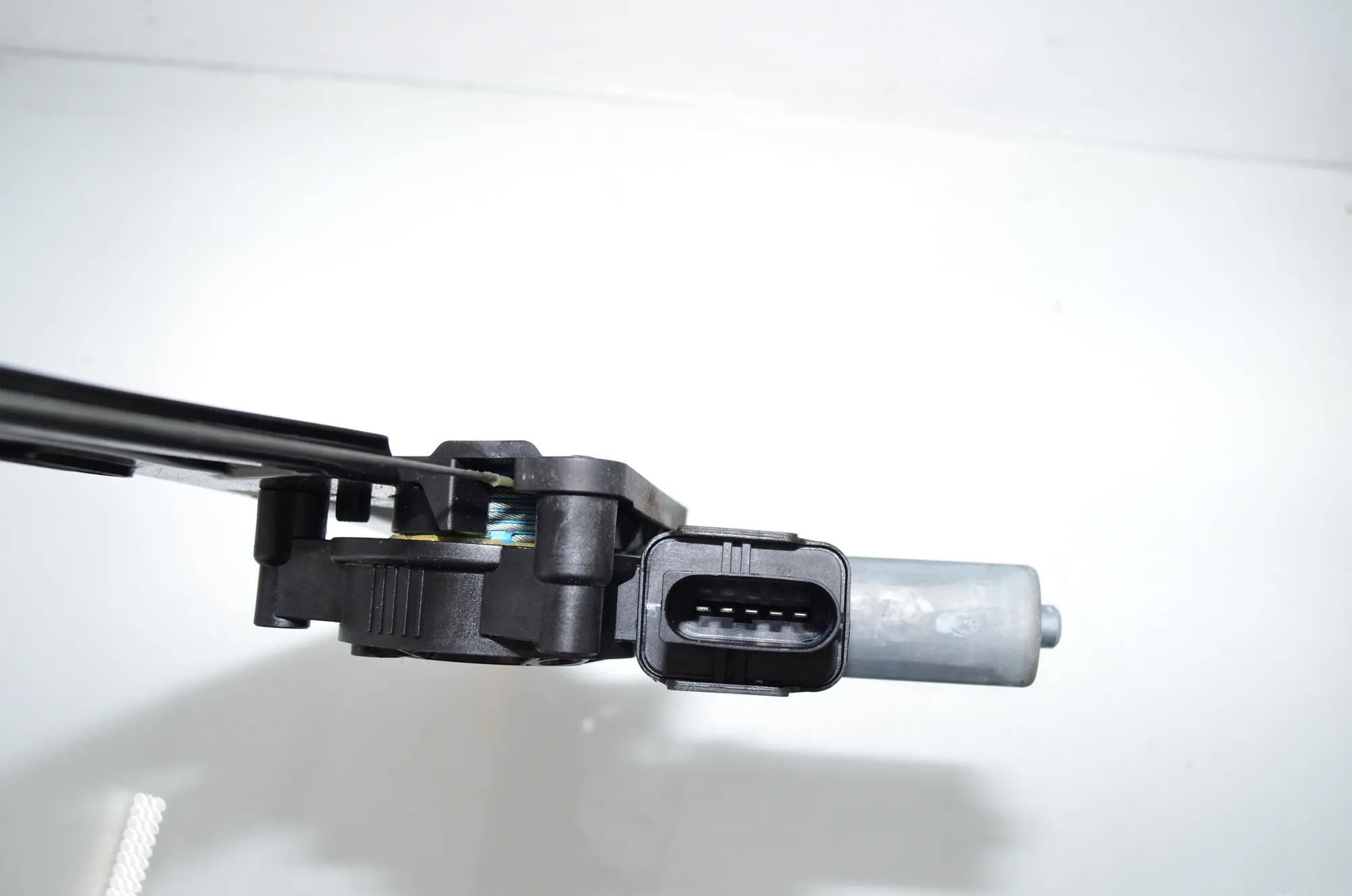 Front Right Door Window Regulator – OEM 7490196 · BMW 2 Gran Tourer (F46) 216 i 2018 – 3
