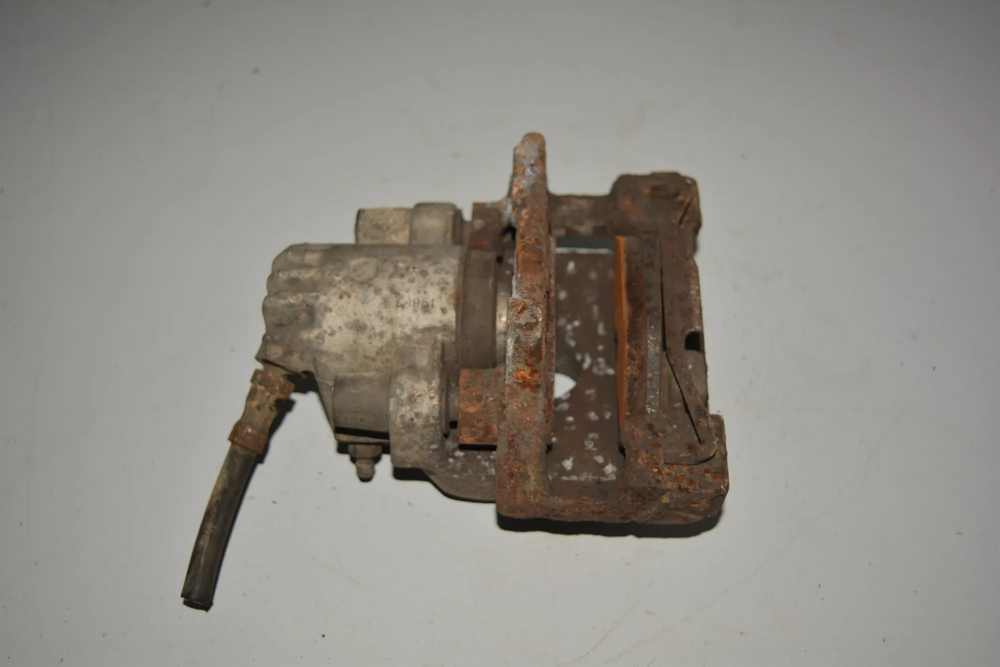 Rear Right Brake Caliper · BMW 5 Touring (E39) 530 d 1998 – 3