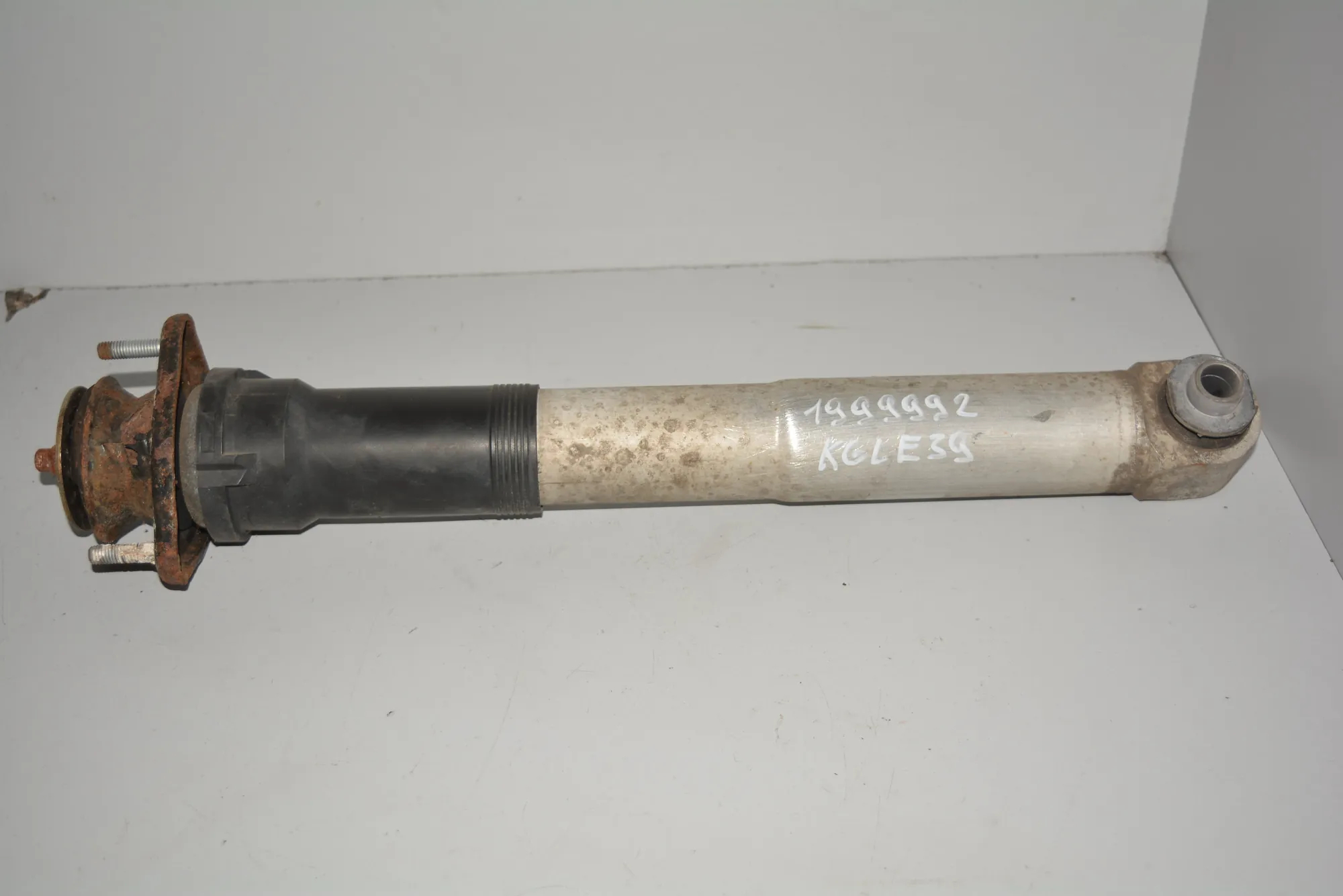 Rear Left Shock Absorber · BMW 5 Touring (E39) 530 d 1998
