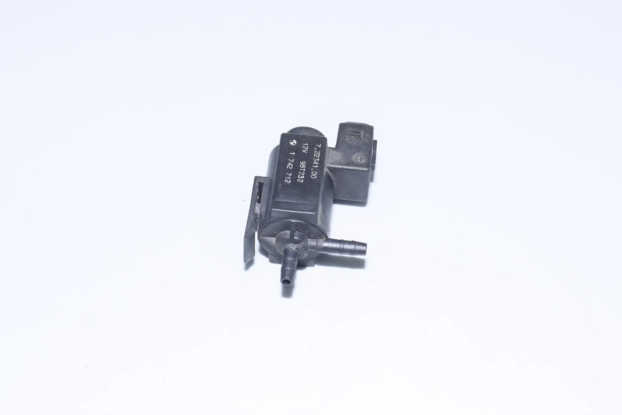 Solenoid Valve – OEM 1742712 · BMW 5 Touring (E39) 530 d 1998 – 6