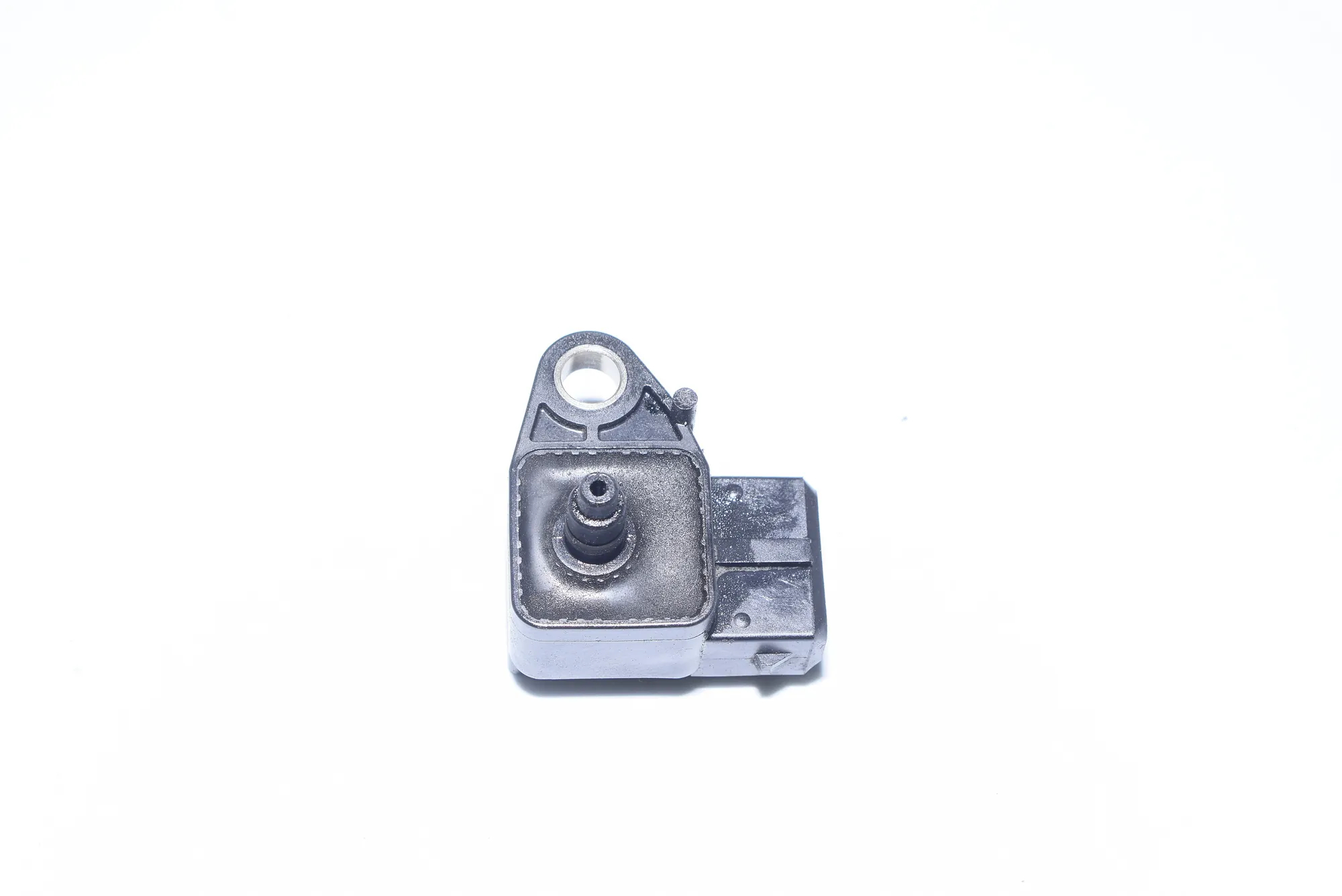 Intake Manifold Pressure Sensor – OEM 2246977 · BMW 5 Touring (E39) 530 d 1998 – 4