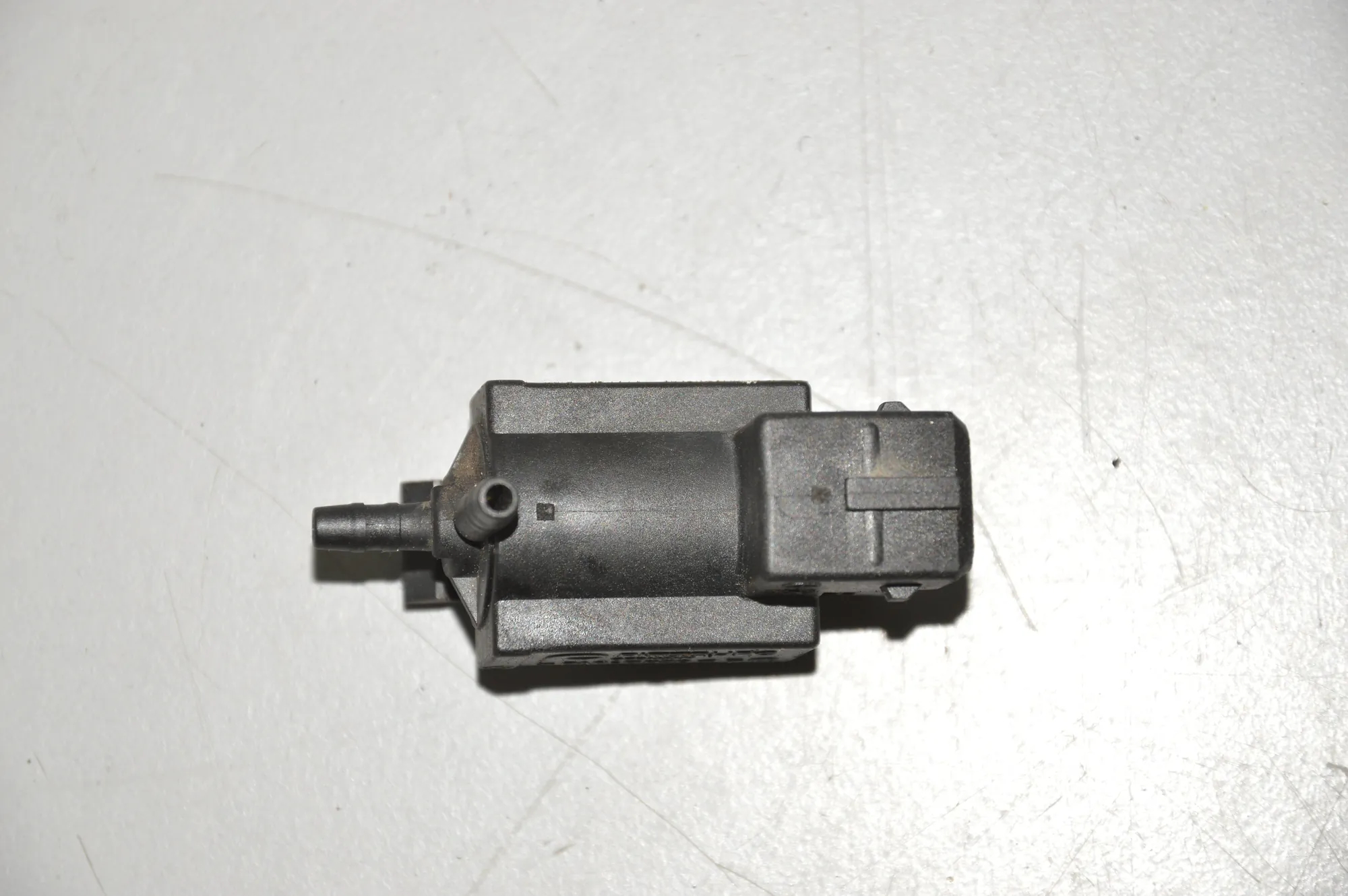 Solenoid Valve – OEM 1742712 · BMW X5 (E53) 3.0 d 2003 – 2