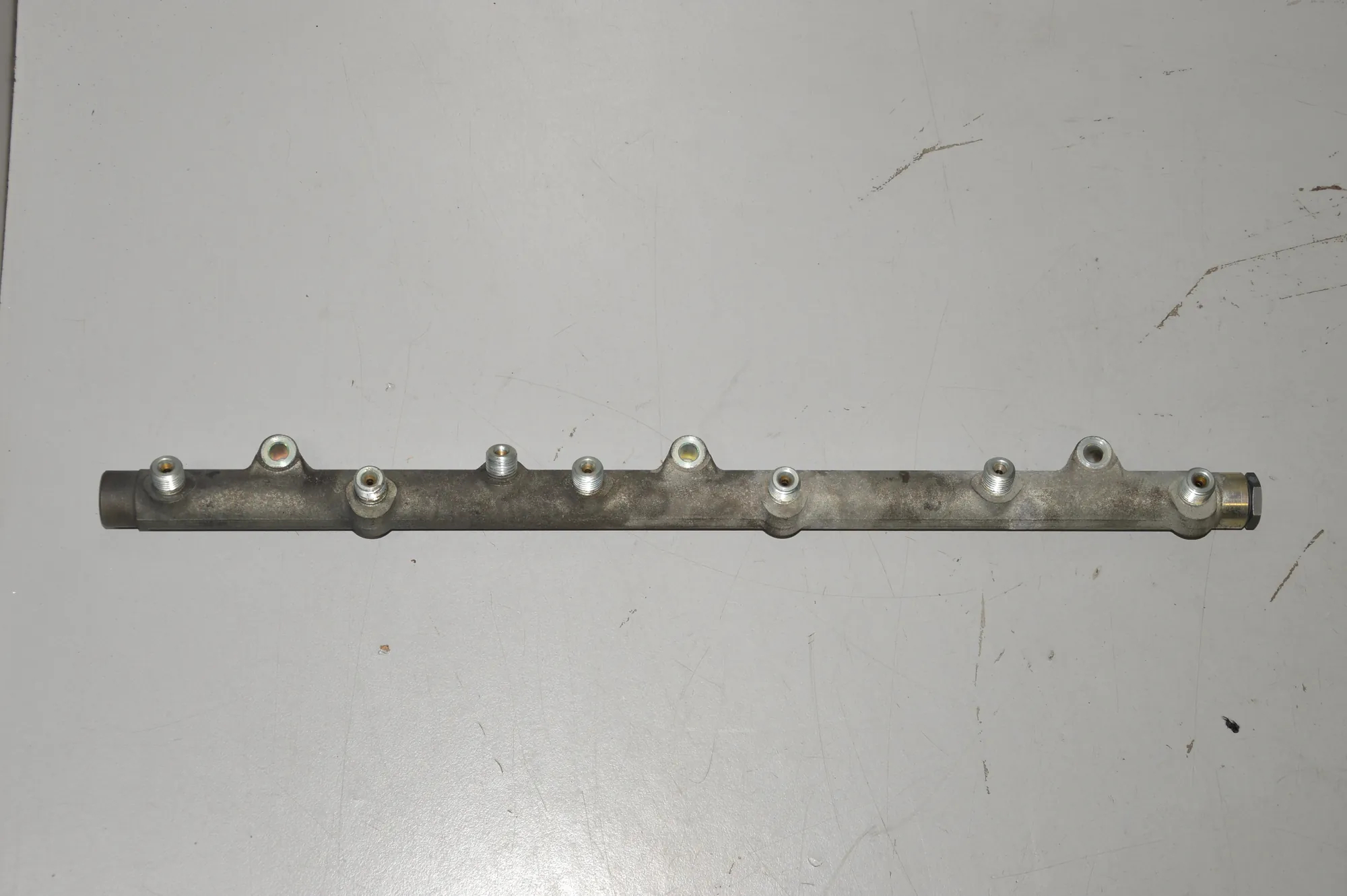 Fuel Rail – OEM 0445216002 · BMW X5 (E53) 3.0 d 2003