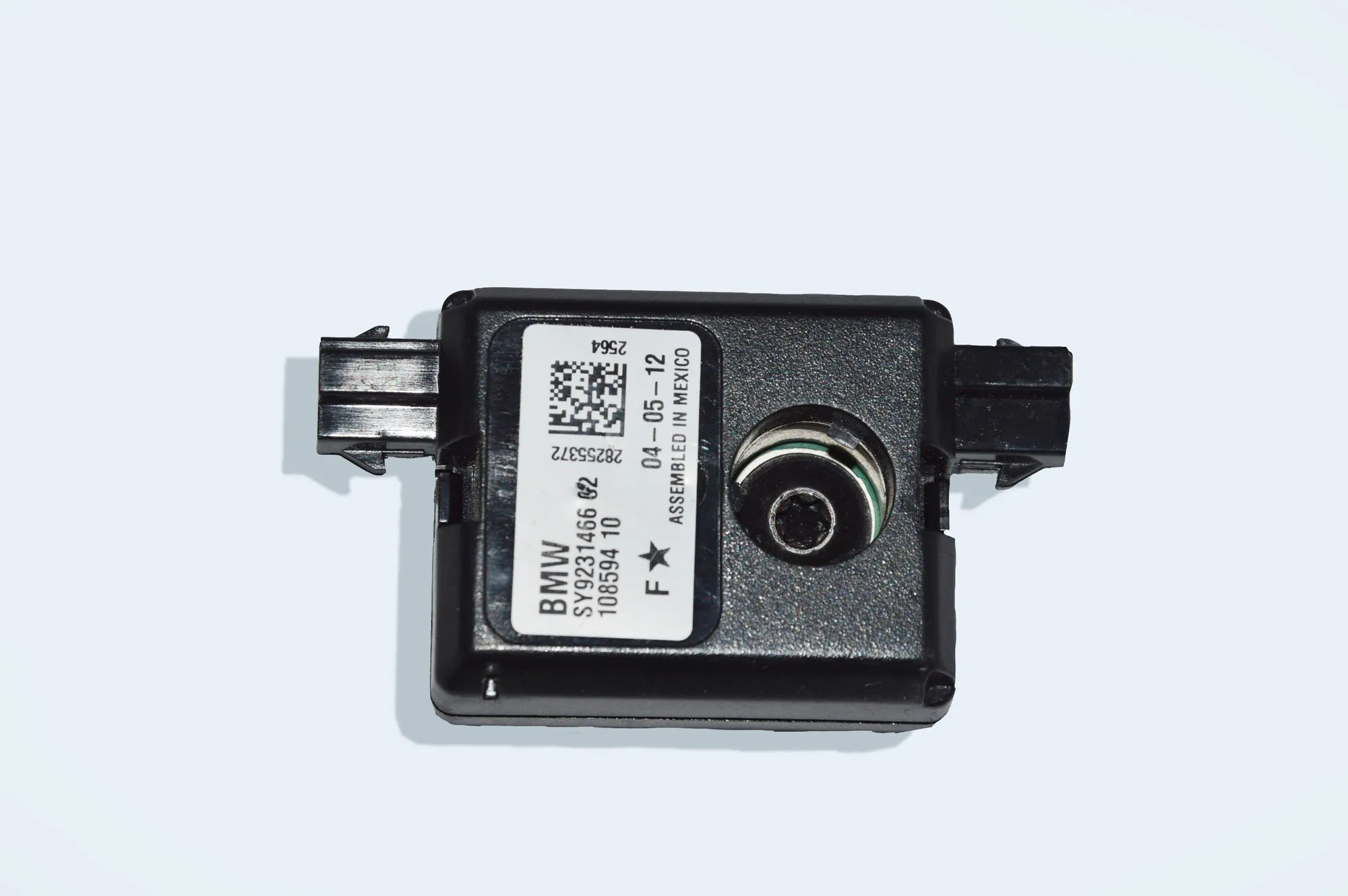 Antenna Amplifier – OEM 9231466 · BMW 3 (F30, F80) BMW 3 (F30, F80) 320 d 2012 – 2