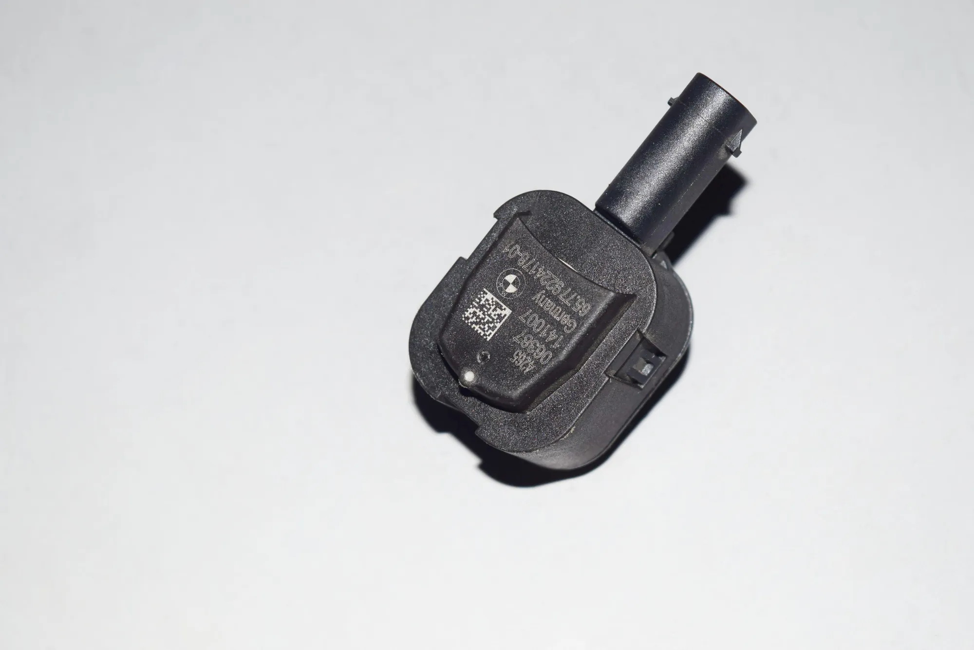 Left Side Impact Sensor – OEM 9224178 · BMW 5 (F10) BMW 5 (F10) 520 d 2012