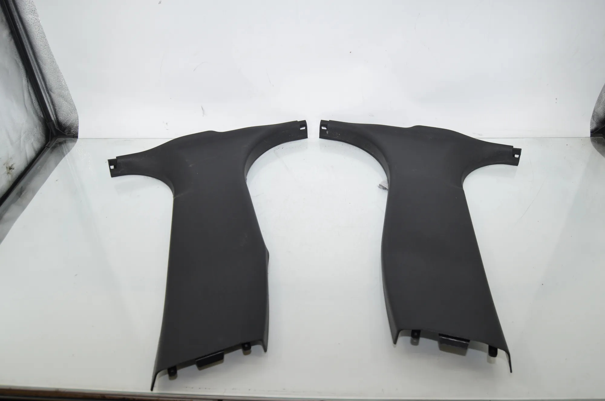Left Side B Pillar Trim – OEM 7302433 · BMW 2 Gran Tourer (F46) 216 i 2018 – 2