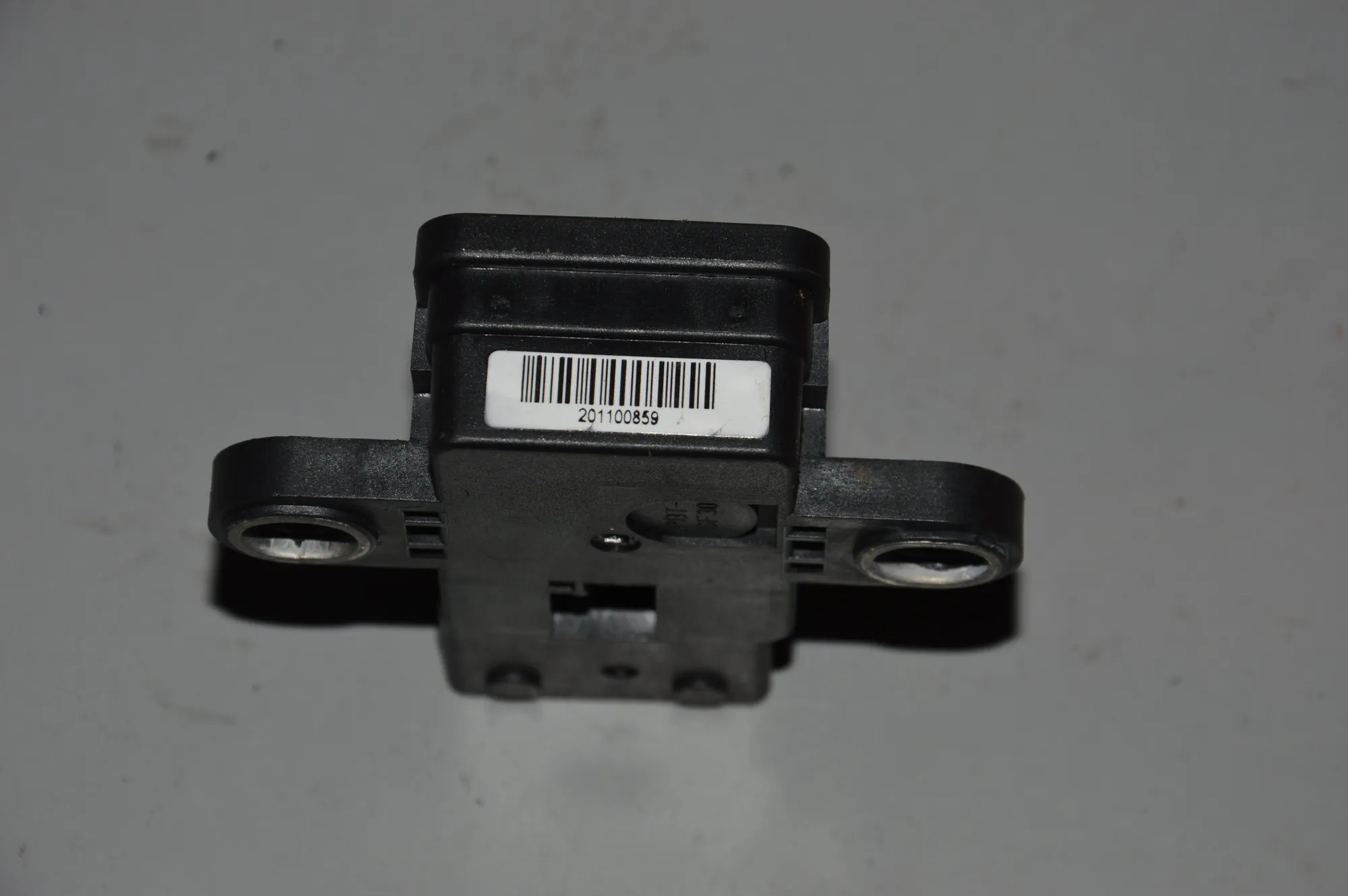 Acceleration Sensor – OEM 6753694 · BMW 5 Touring (E39) 525 d 2003 – 3