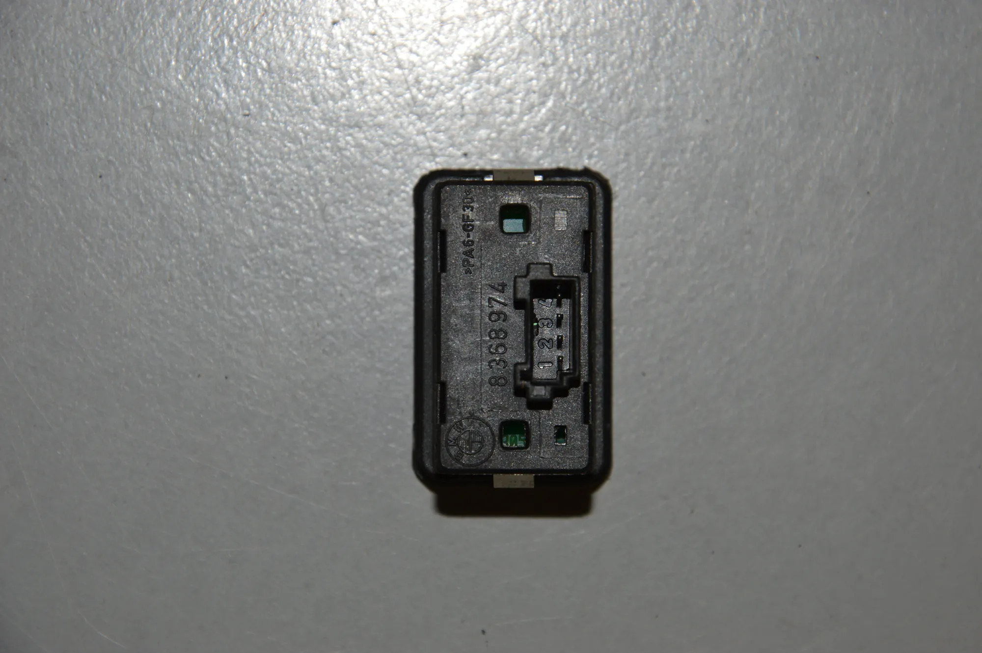 Rear Right Door Window Switch – OEM 8368974 · BMW 5 Touring (E39) 525 d 2003 – 3