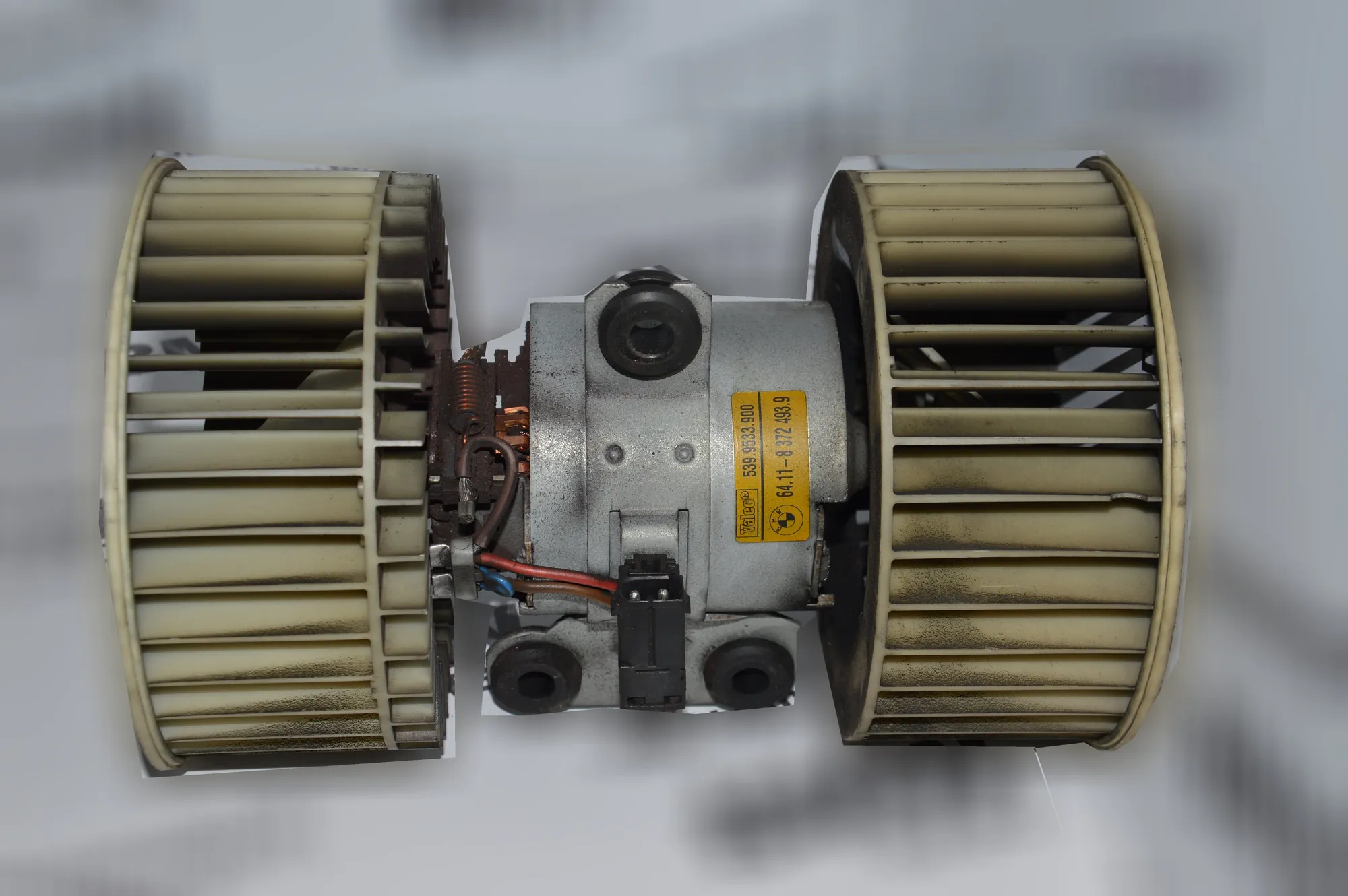Heater Blower Fan – OEM 8372493 · BMW 5 Touring (E39) 525 d 2003 – 4