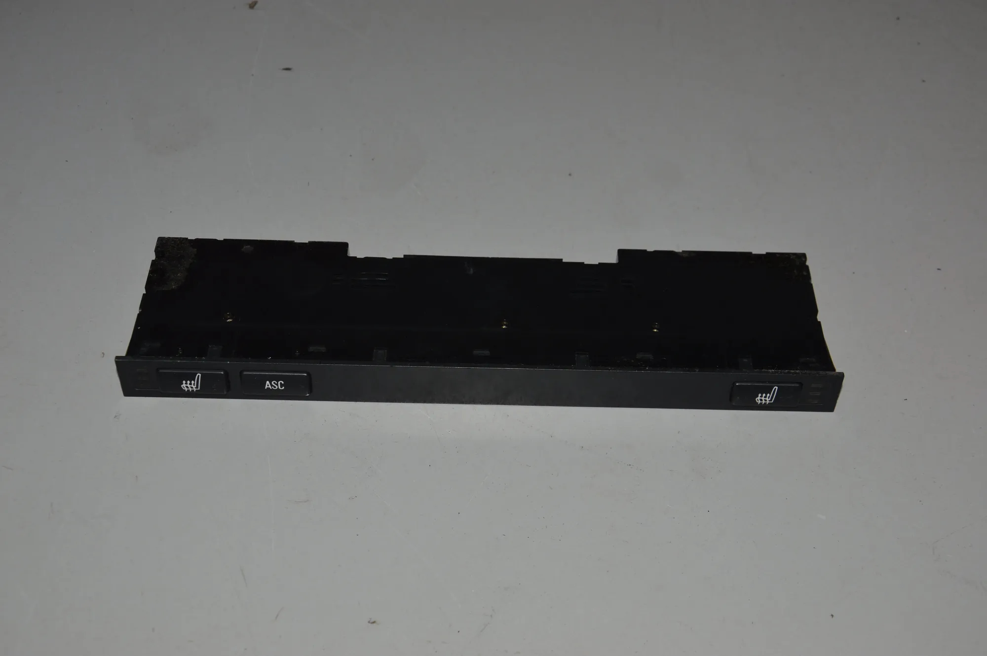 Button Switch Panel – OEM 8373712 · BMW 5 Touring (E39) 525 d 2003 – 3