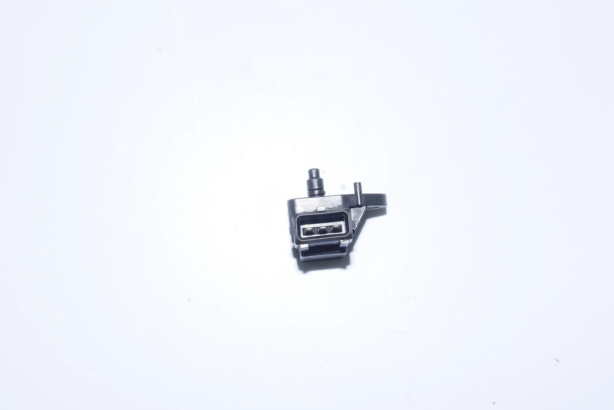 Intake Manifold Pressure Sensor – OEM 2246977 · BMW 5 Touring (E39) 525 d 2003 – 5